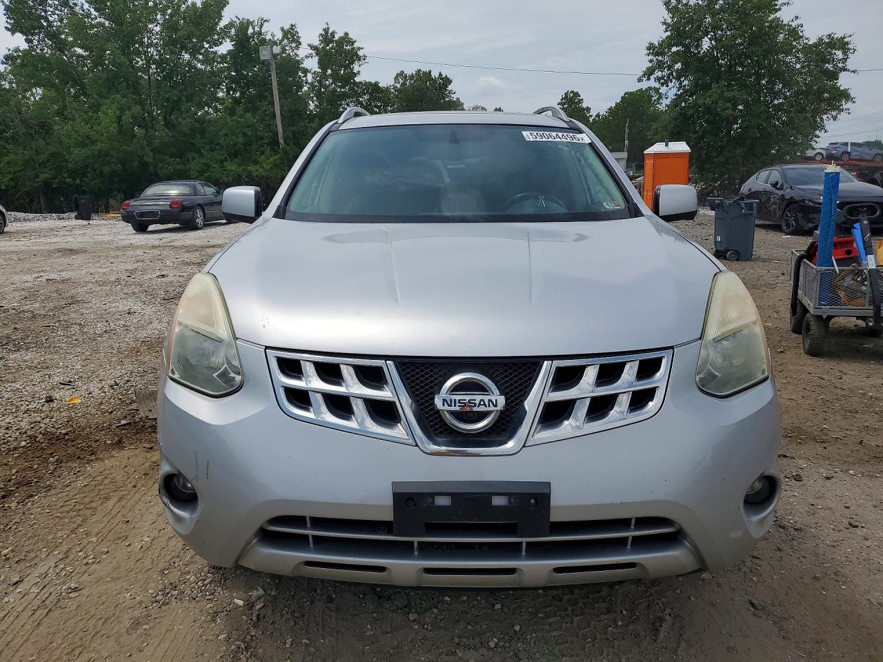 2012 Nissan Rogue S Silver vin: JN8AS5MV9CW364568