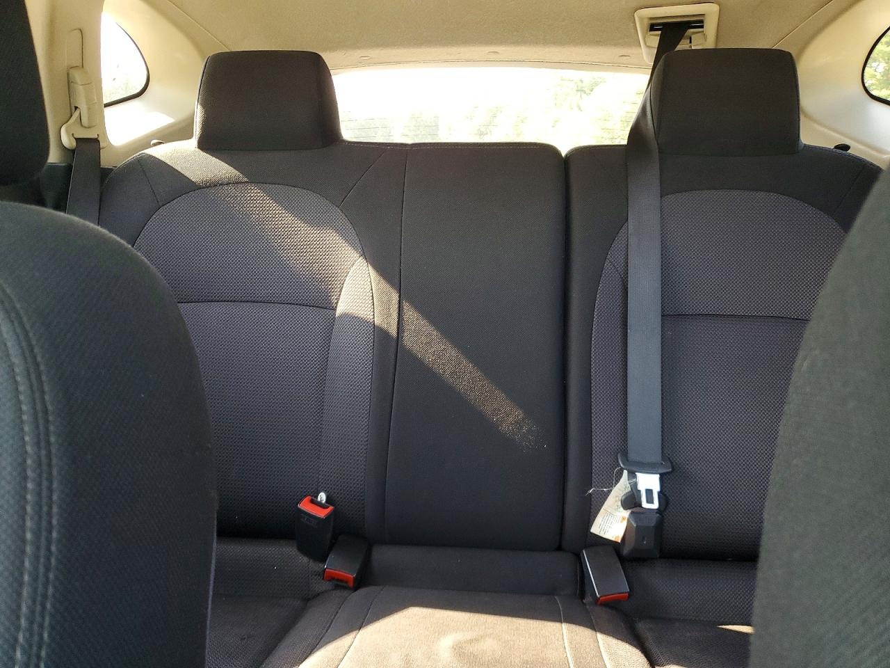2012 Nissan Rogue S/sv Silver vin: JN8AS5MV9CW387610