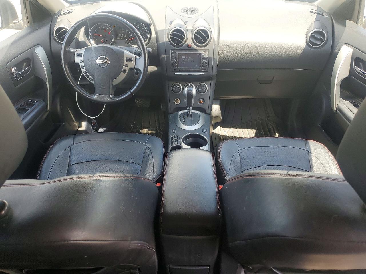 2012 Nissan Rogue S Silver vin: JN8AS5MV9CW390975