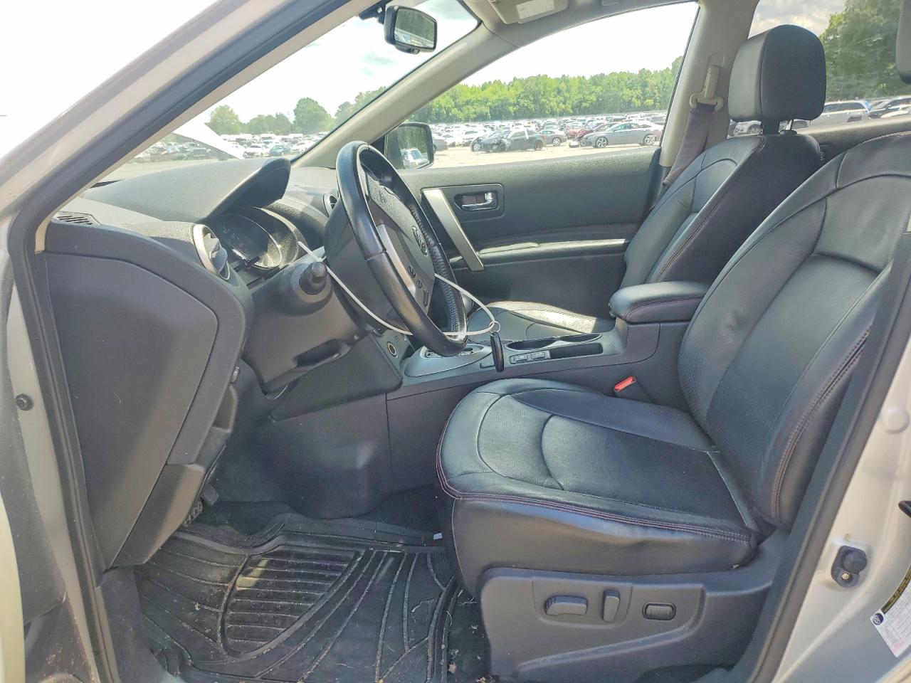 2012 Nissan Rogue S Silver vin: JN8AS5MV9CW390975