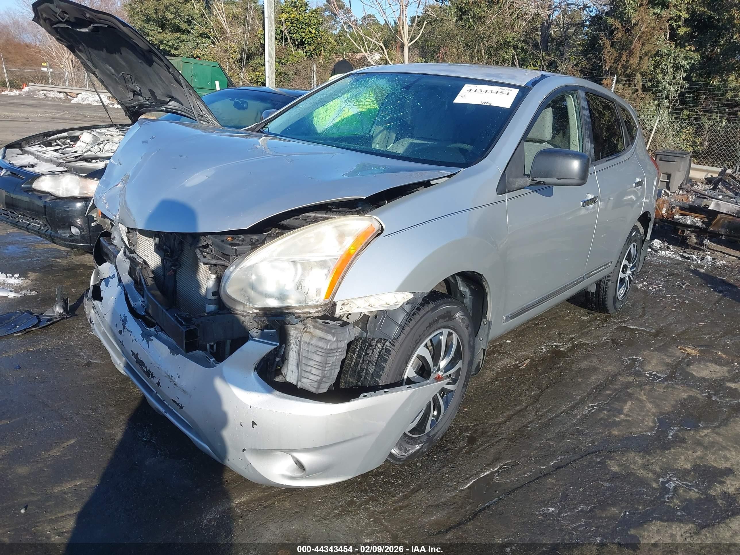 2012 Nissan Rogue S Silver vin: JN8AS5MV9CW392810