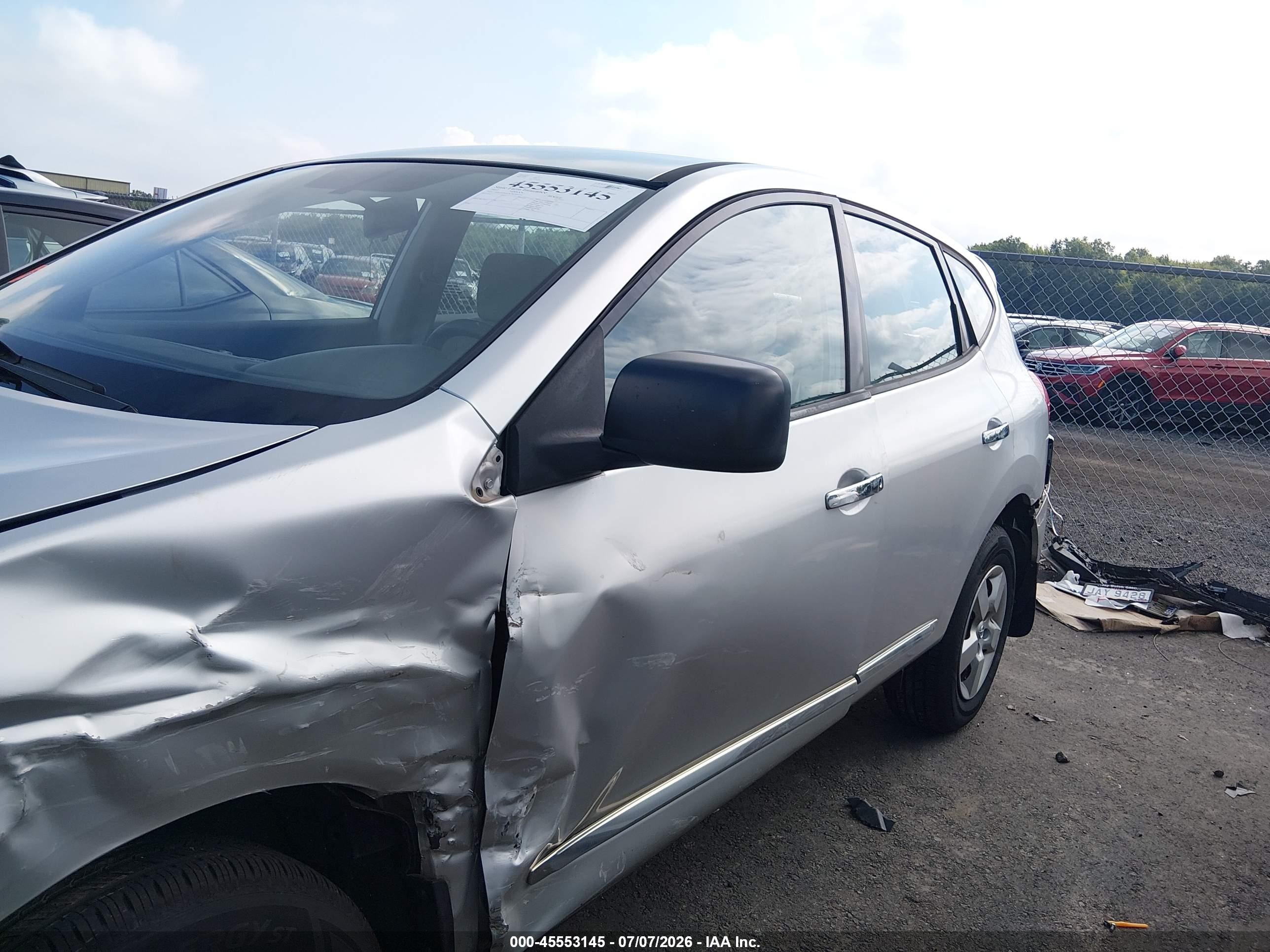2012 Nissan Rogue S Silver vin: JN8AS5MV9CW700252