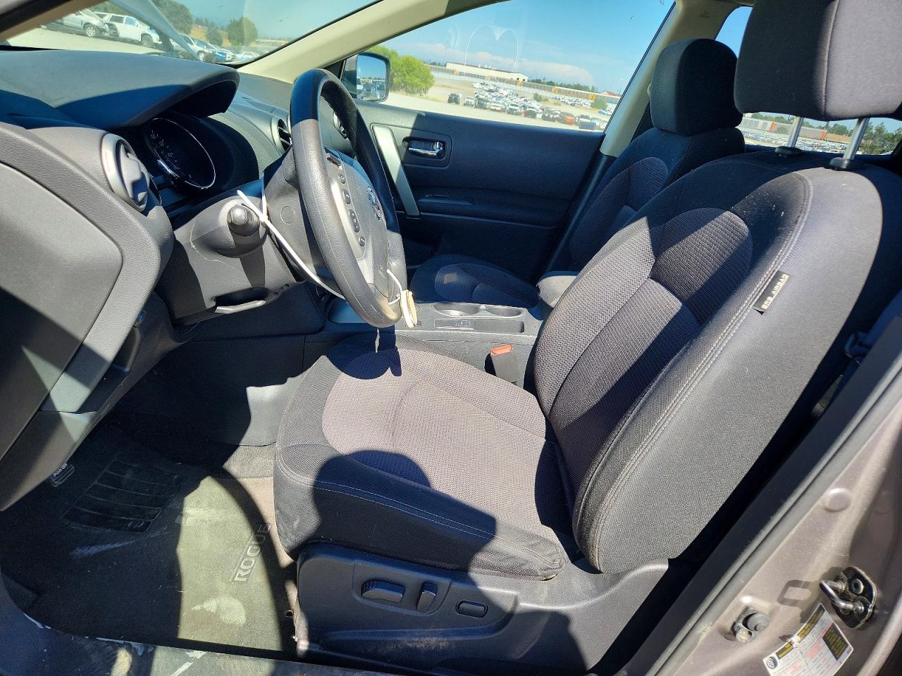 2012 Nissan Rogue S Silver vin: JN8AS5MV9CW706505