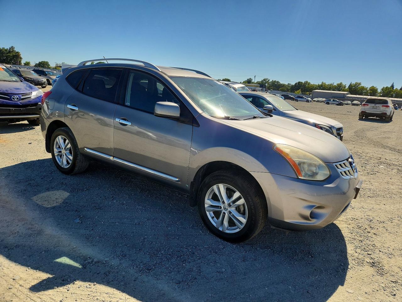 2012 Nissan Rogue S Silver vin: JN8AS5MV9CW706505