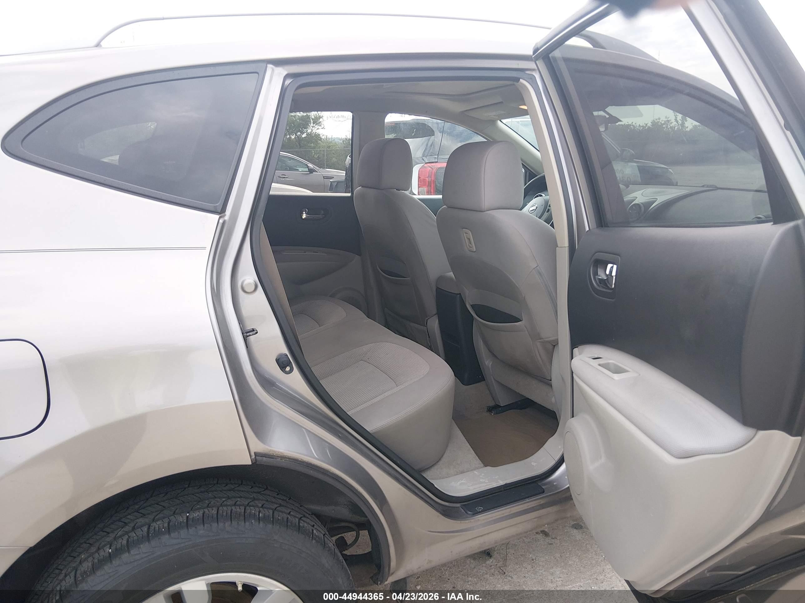2012 Nissan Rogue Sv Brown vin: JN8AS5MV9CW710828