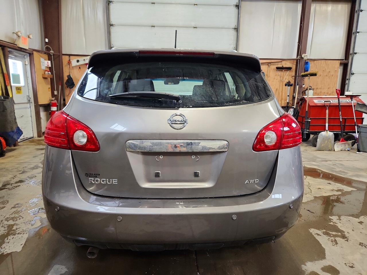 2013 Nissan Rogue S Серый vin: JN8AS5MV9DW110344