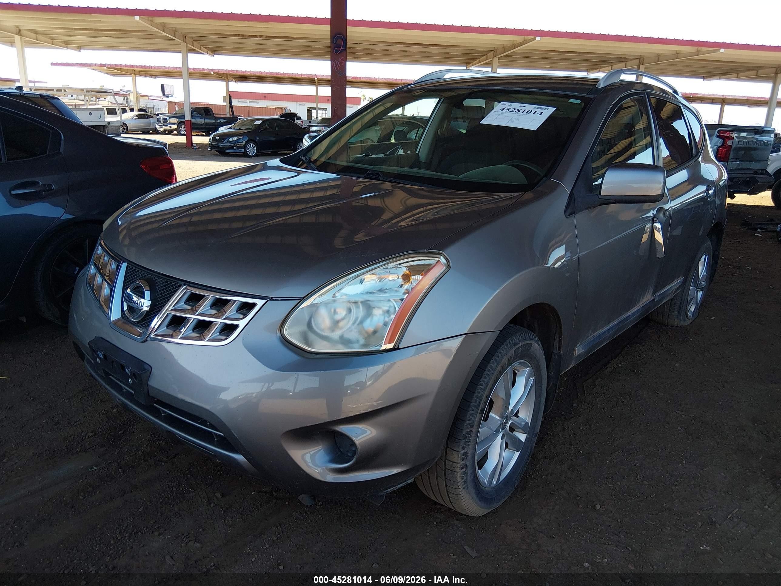 2013 Nissan Rogue Sv Tan vin: JN8AS5MV9DW129167