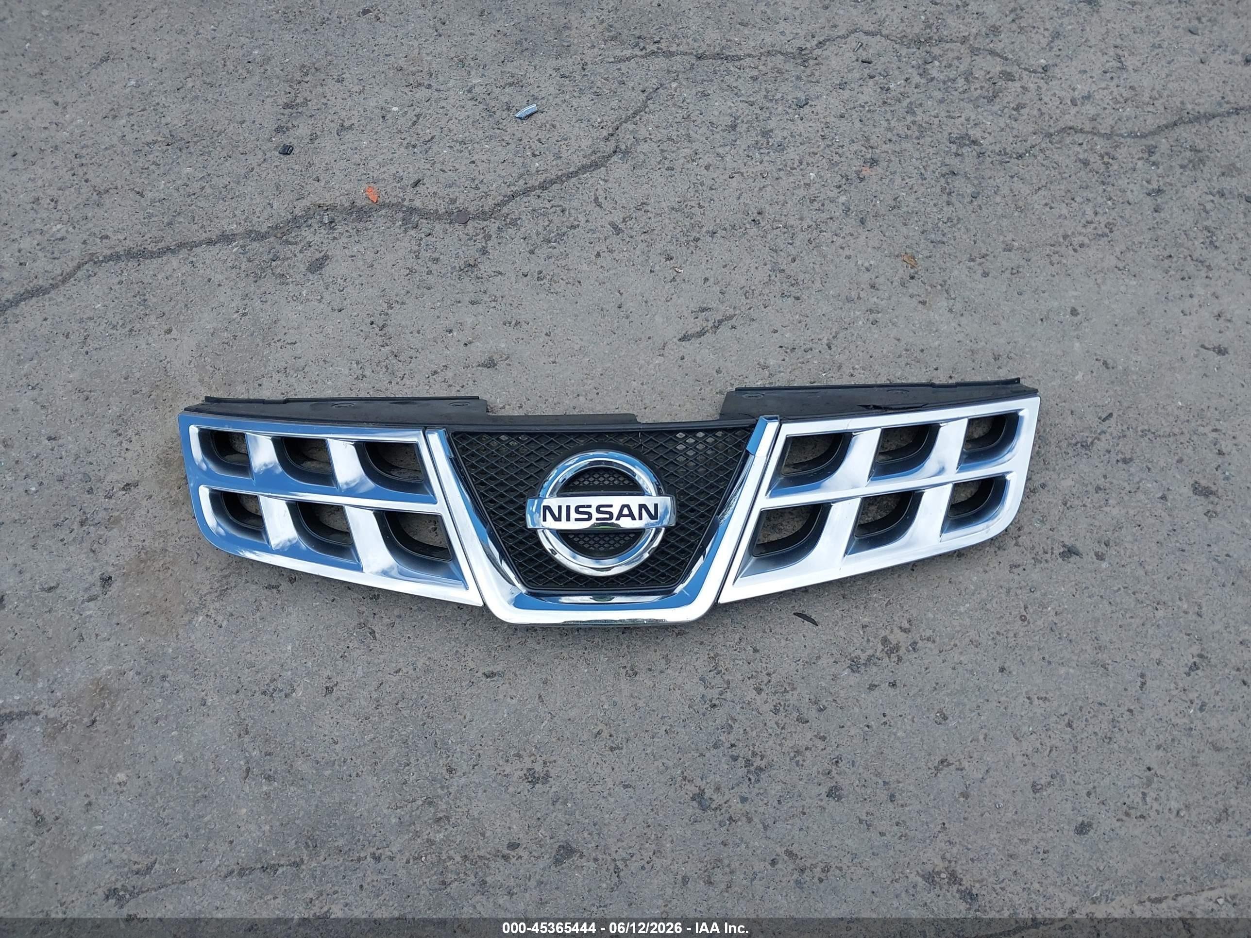 2013 Nissan Rogue S Silver vin: JN8AS5MV9DW134840