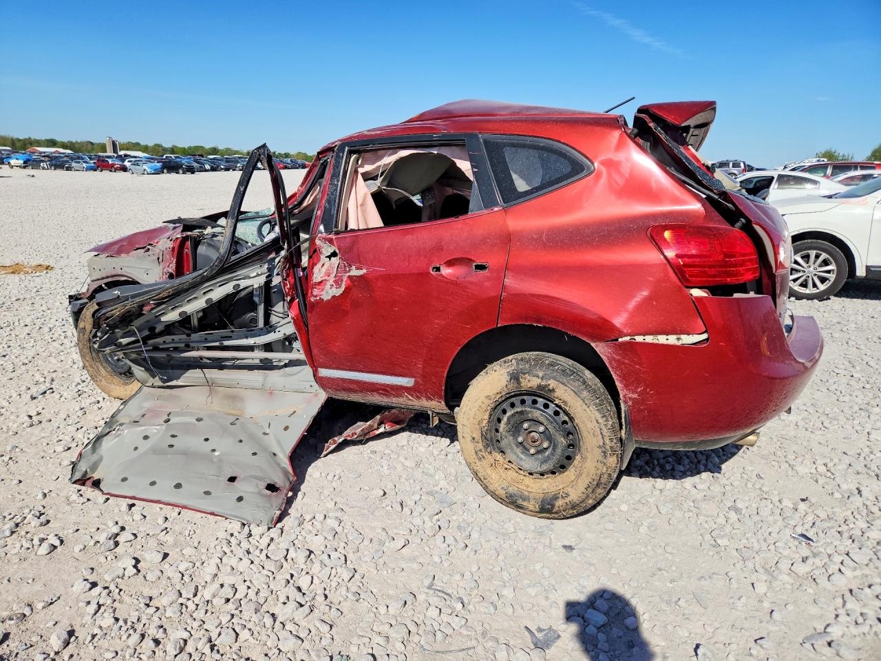 2013 Nissan Rogue S Red vin: JN8AS5MV9DW605420