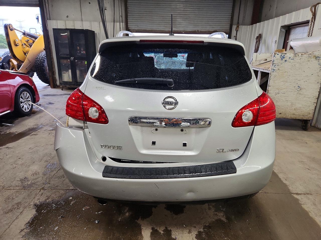 2013 Nissan Rogue S/sv Silver vin: JN8AS5MV9DW610746