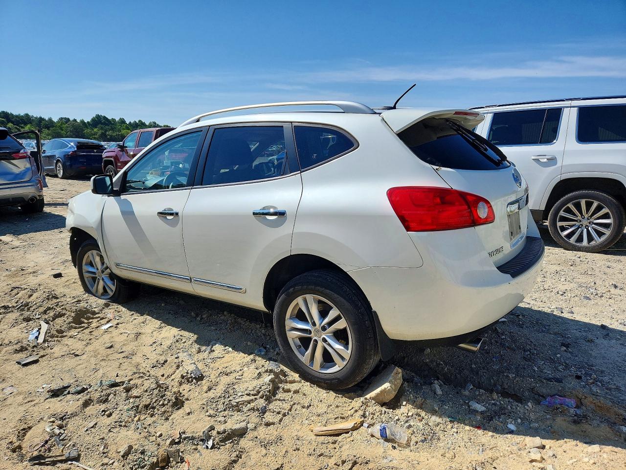 2013 Nissan Rogue S/sv Белый vin: JN8AS5MV9DW623898