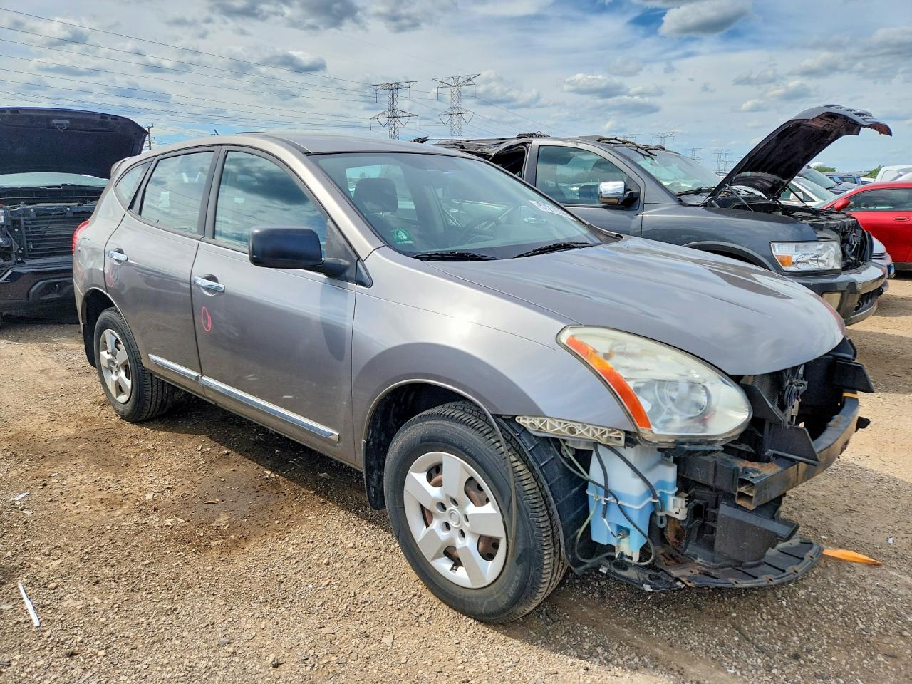 2013 Nissan Rogue S Beige vin: JN8AS5MV9DW631466