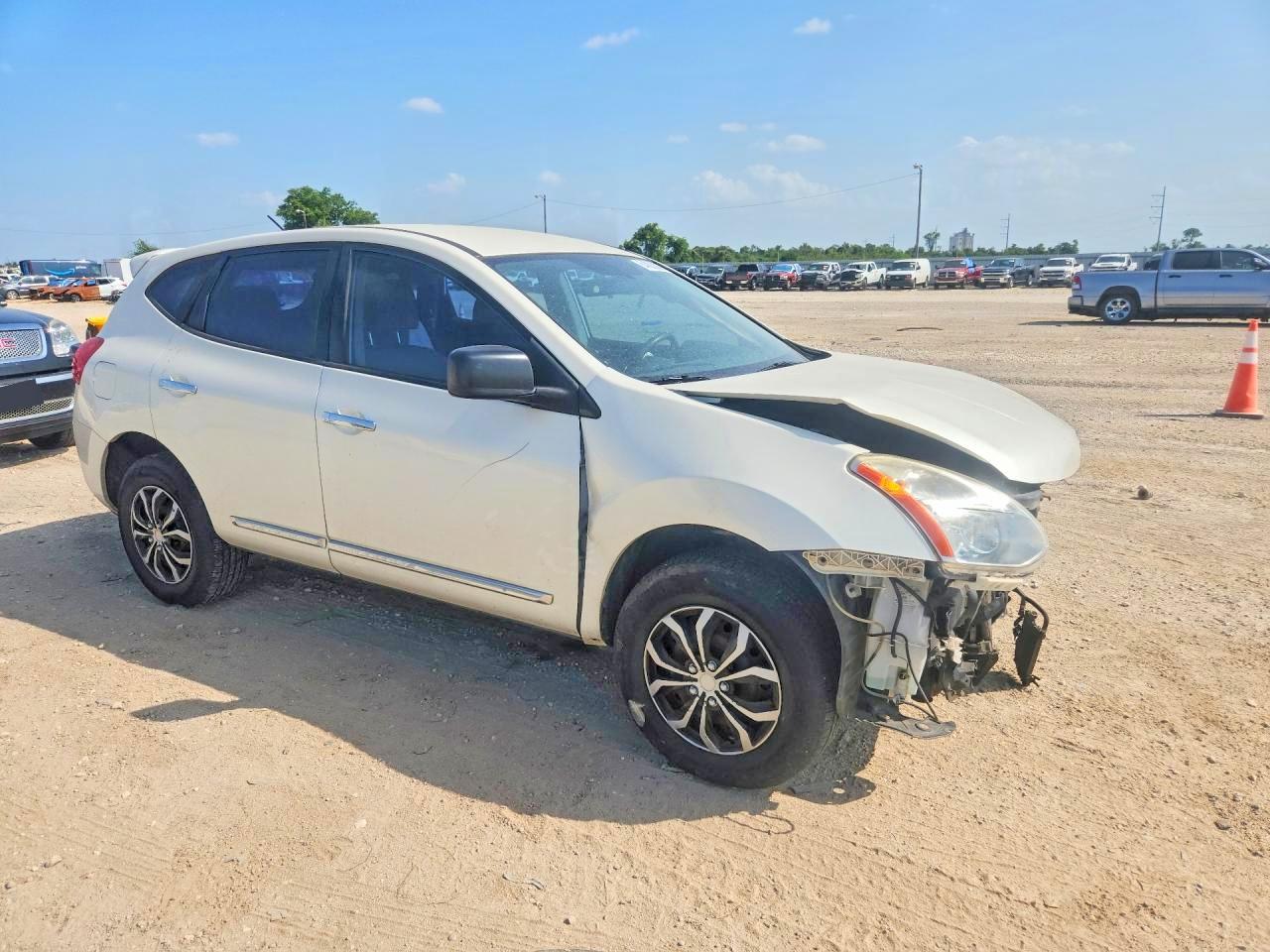 2013 Nissan Rogue S White vin: JN8AS5MV9DW638403