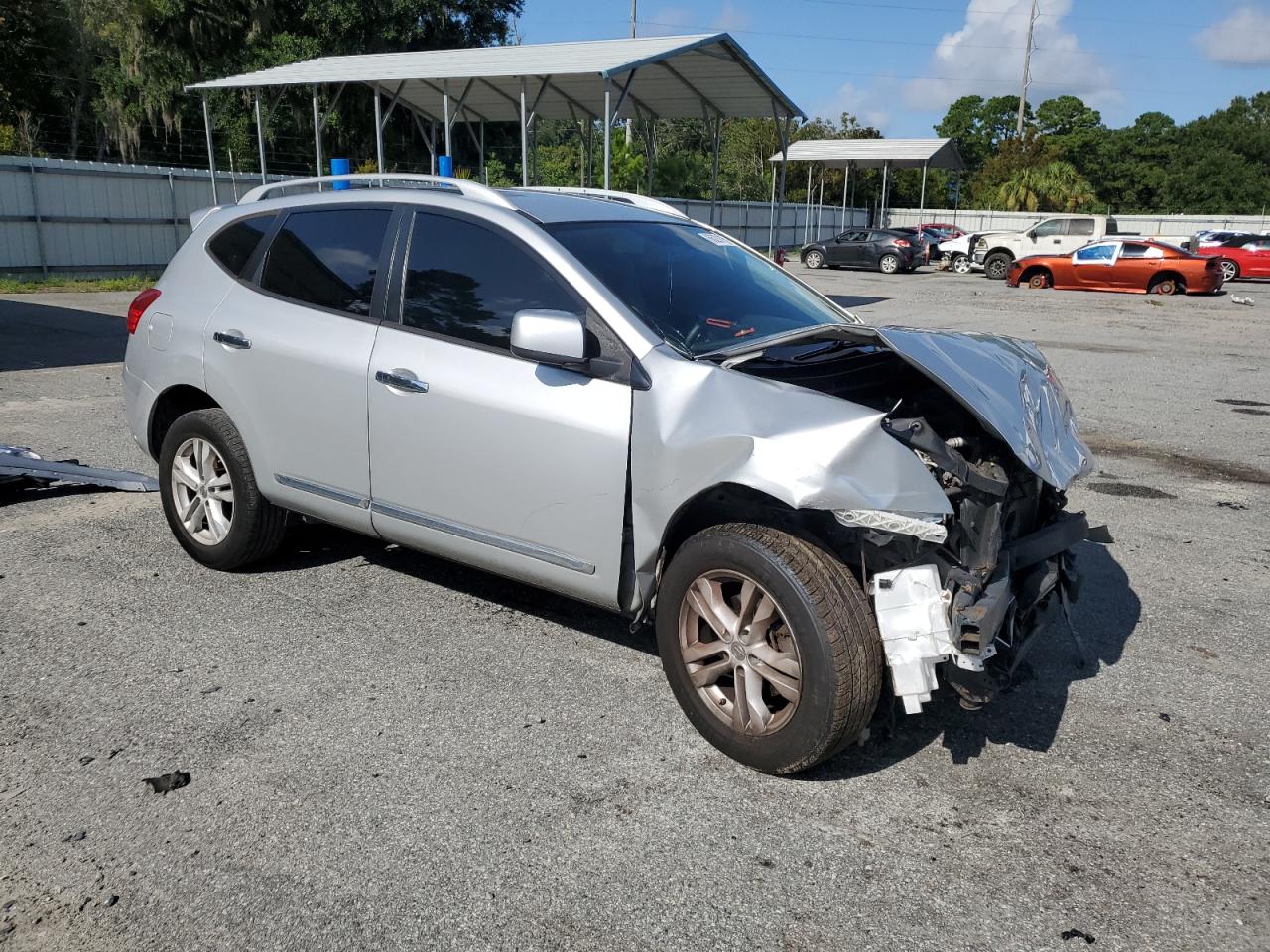 2013 Nissan Rogue S Silver vin: JN8AS5MV9DW650017
