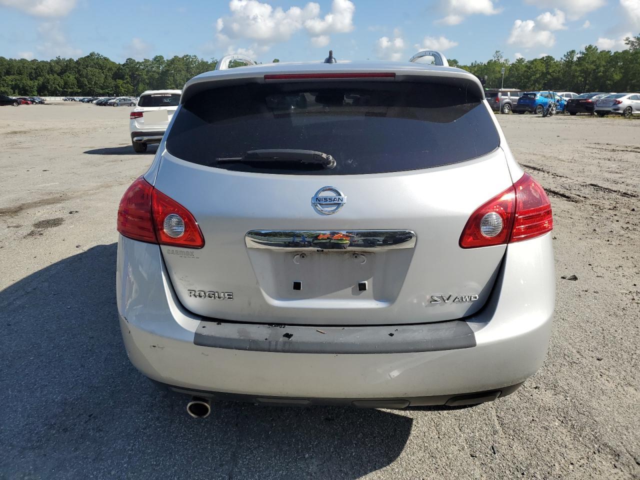 2013 Nissan Rogue S Silver vin: JN8AS5MV9DW650017