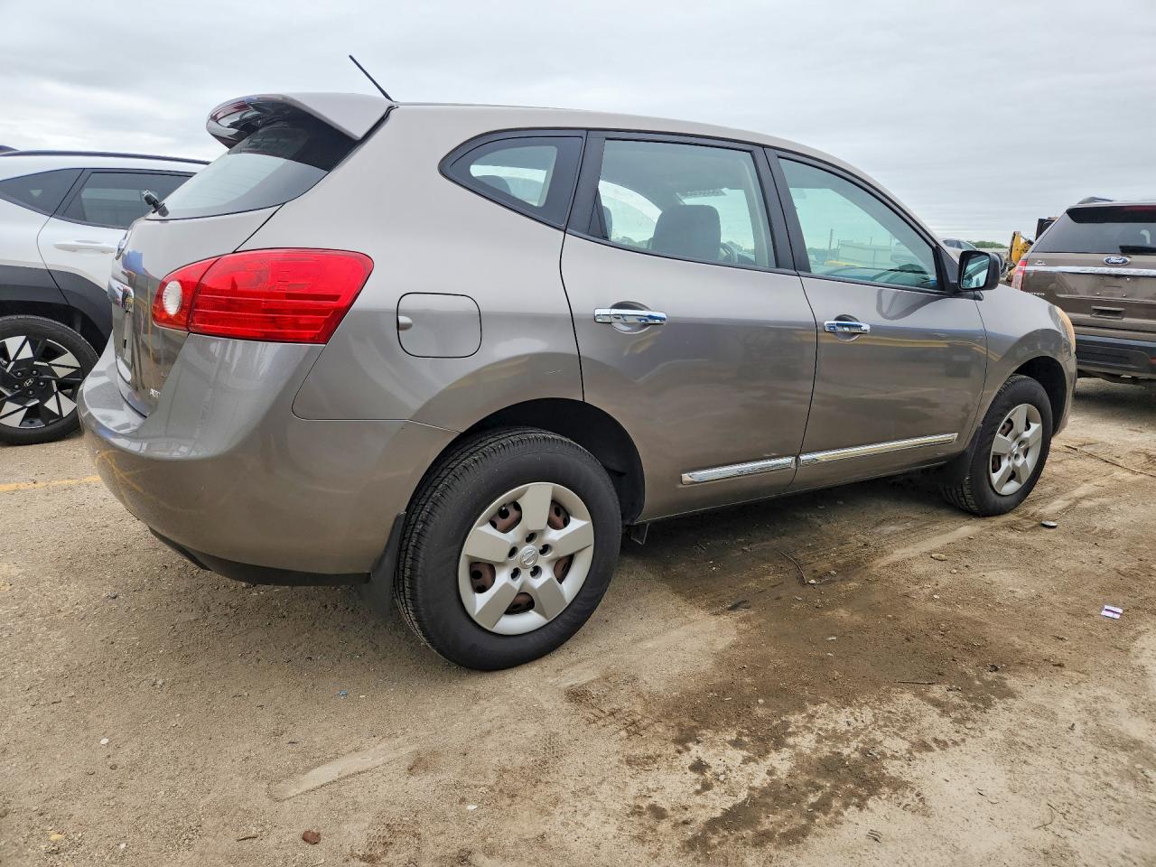 2013 Nissan Rogue S/sv Серебряный vin: JN8AS5MV9DW663303