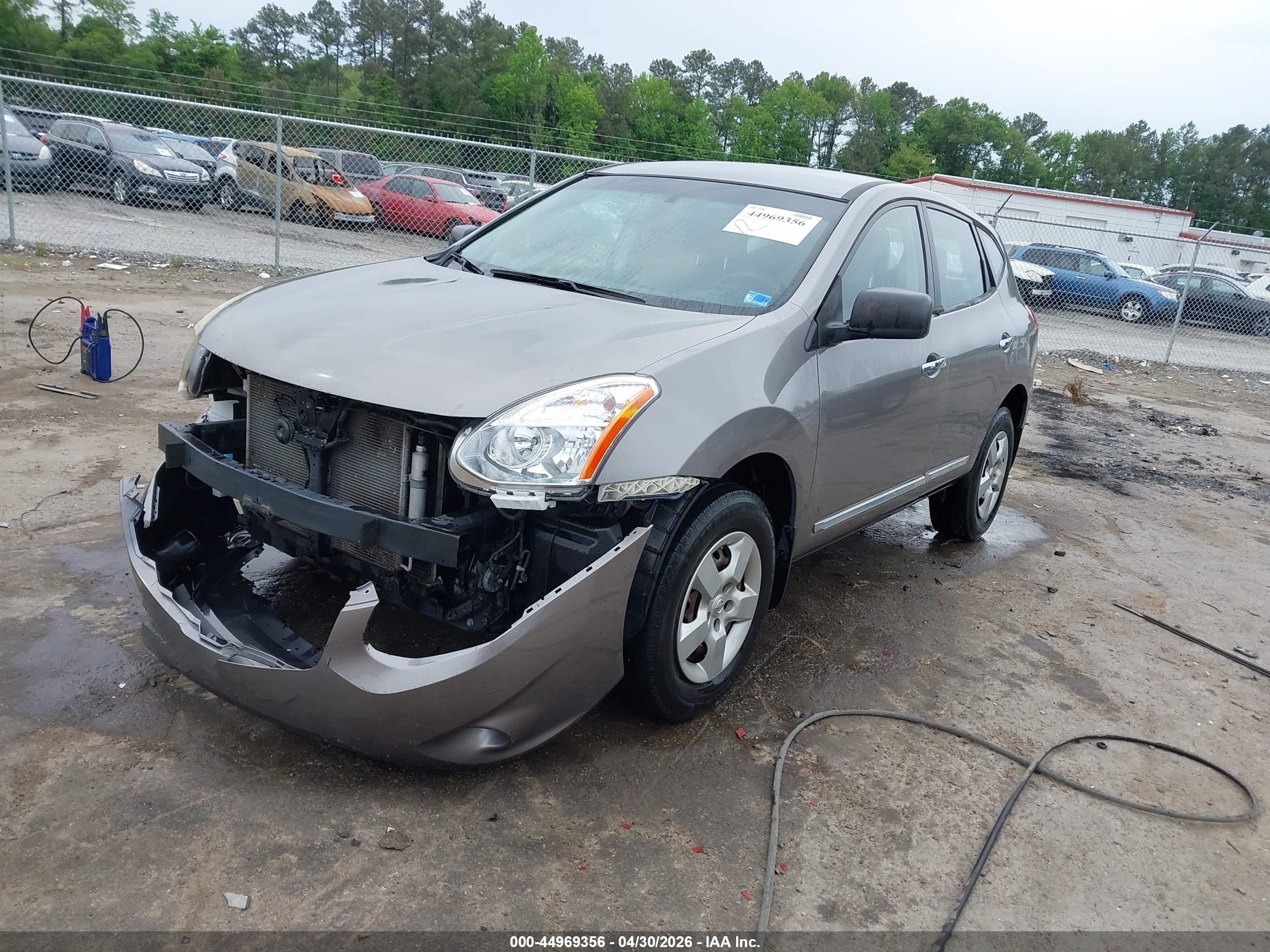 2014 Nissan Rogue Select S Коричневый vin: JN8AS5MV9EW705048