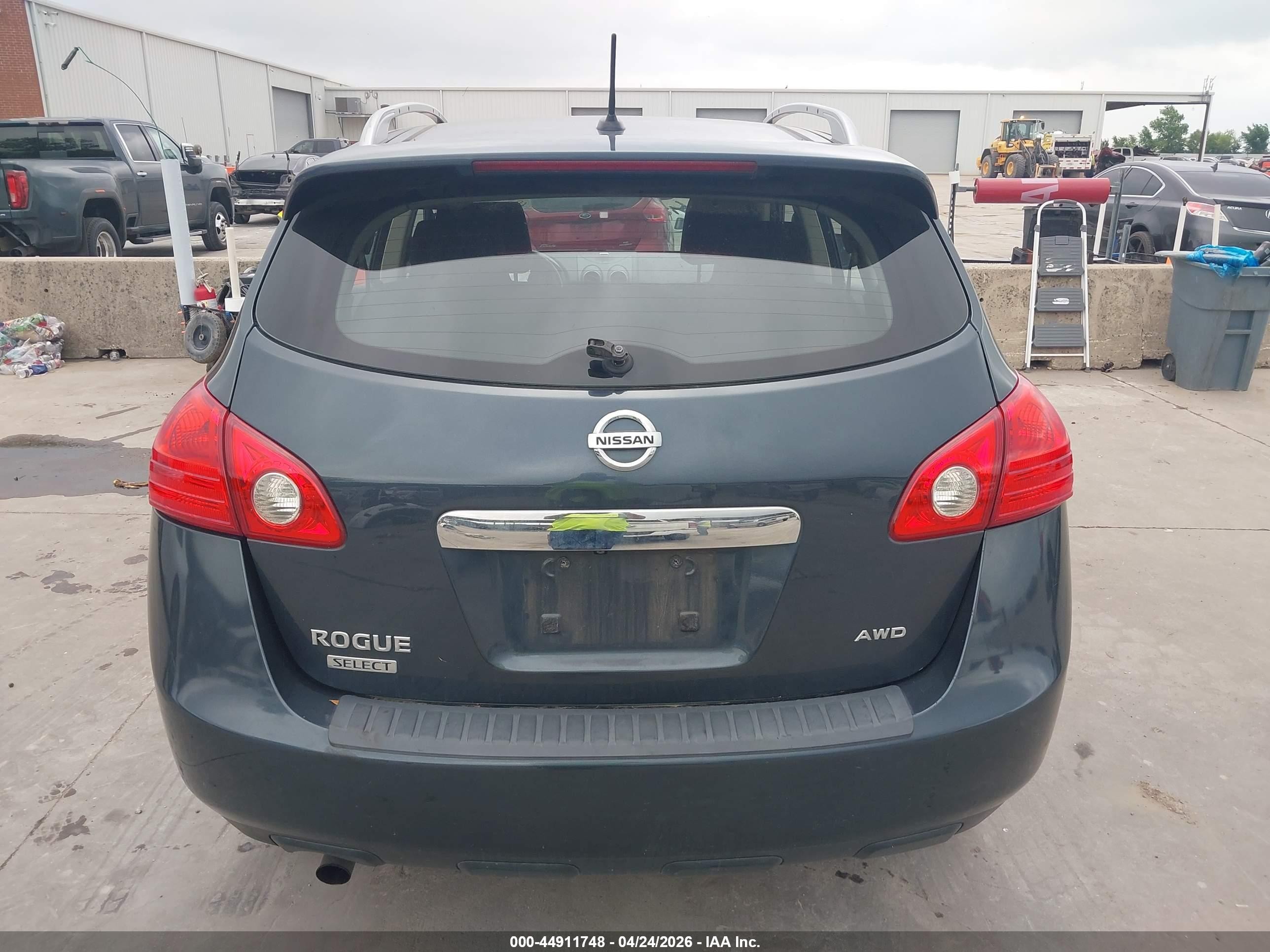 2015 Nissan Rogue Select S Gray vin: JN8AS5MV9FW262109