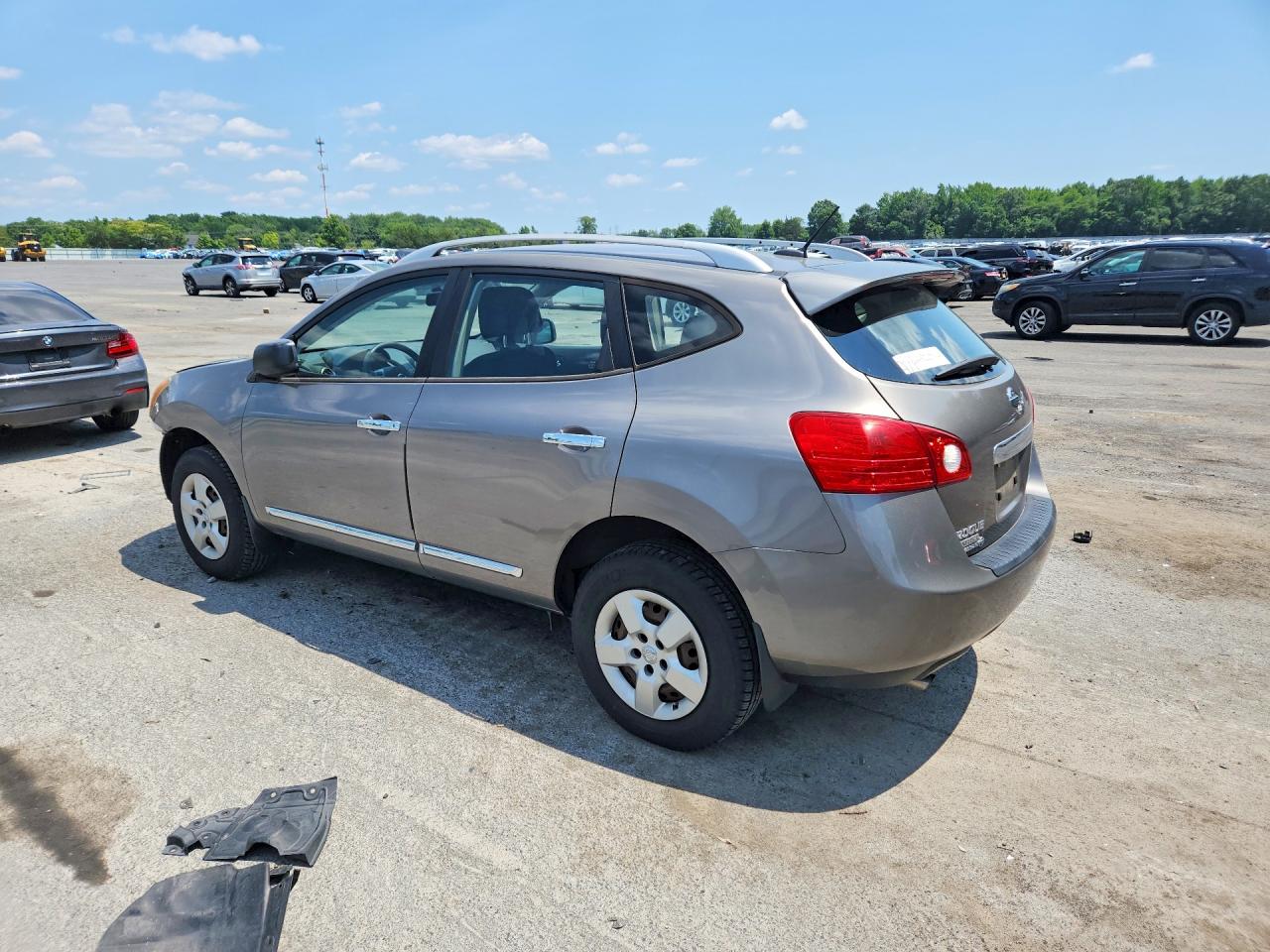 2015 Nissan Rogue Select S Gray vin: JN8AS5MV9FW754042