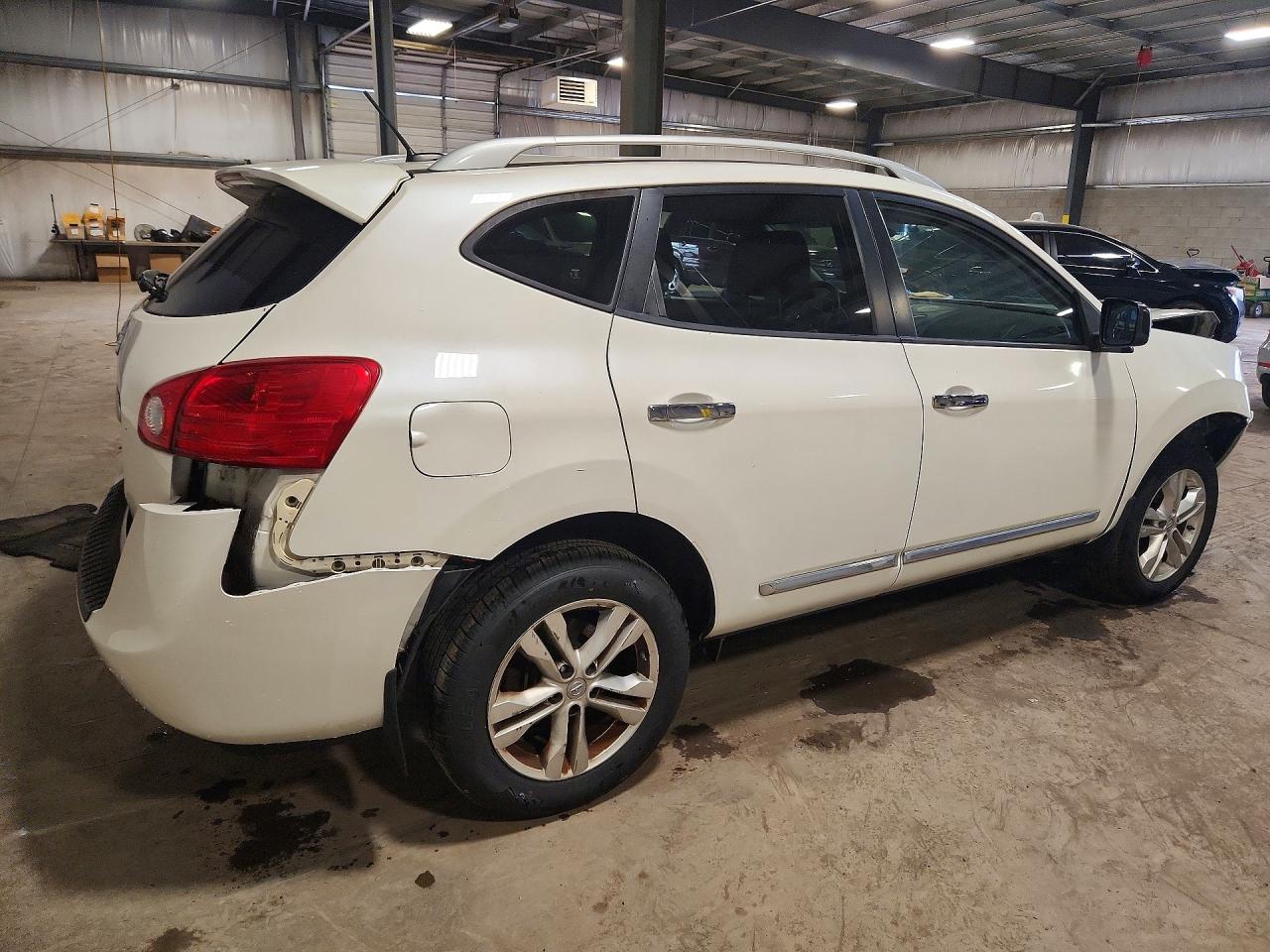 2015 Nissan Rogue Select S White vin: JN8AS5MV9FW757202