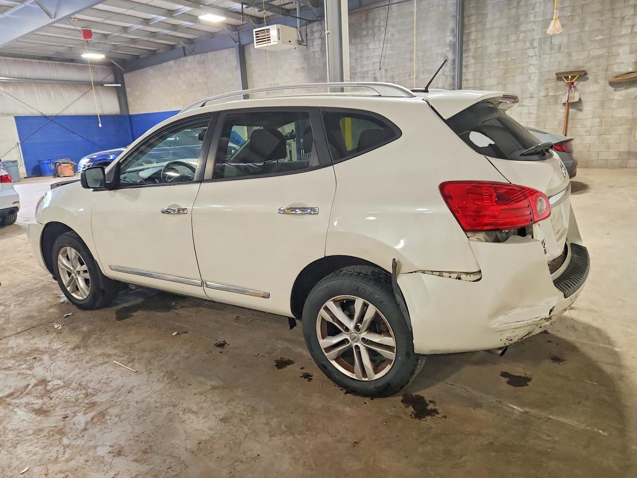 2015 Nissan Rogue Select S White vin: JN8AS5MV9FW757202