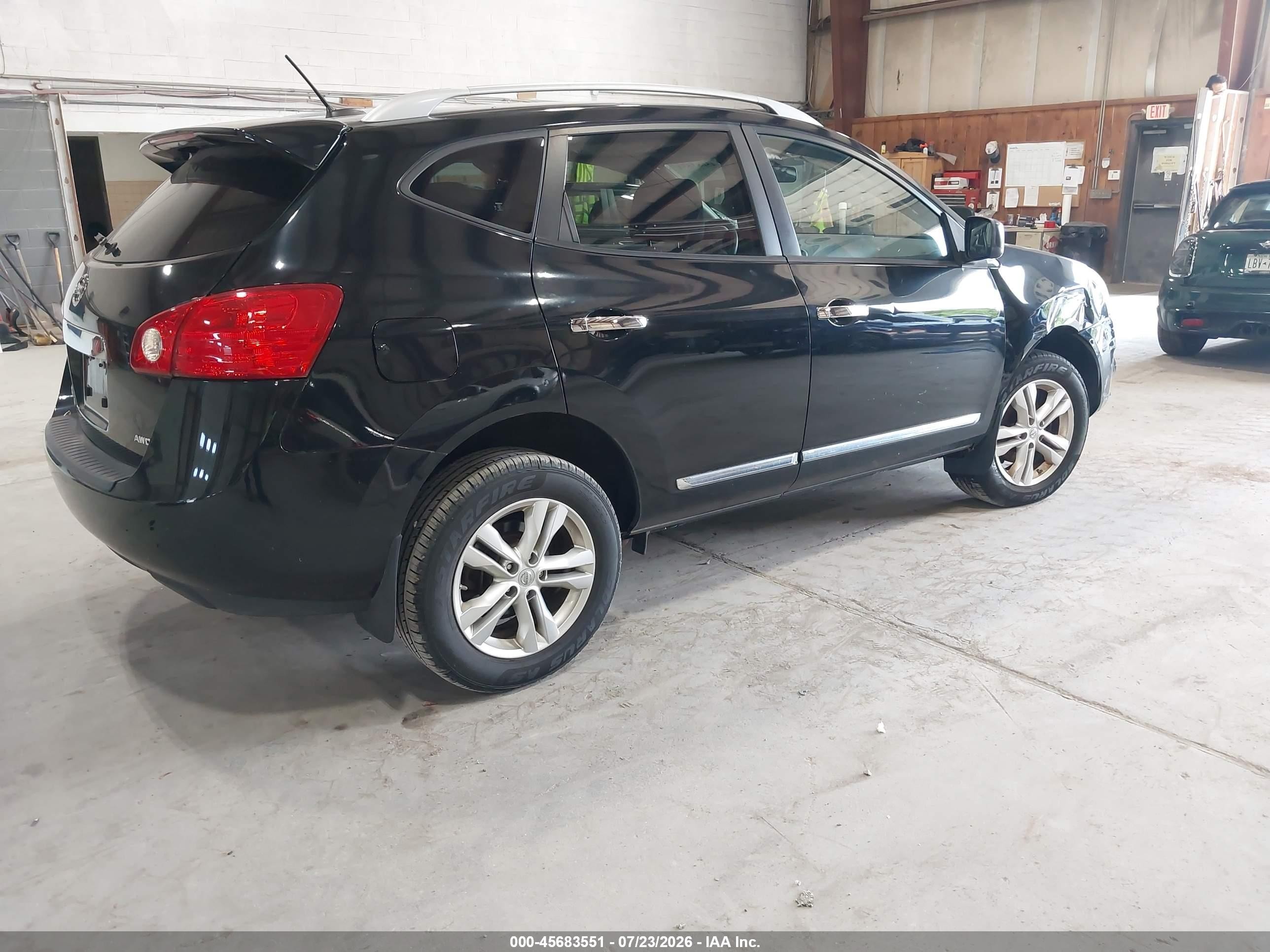2015 Nissan Rogue Select S Black vin: JN8AS5MV9FW765445