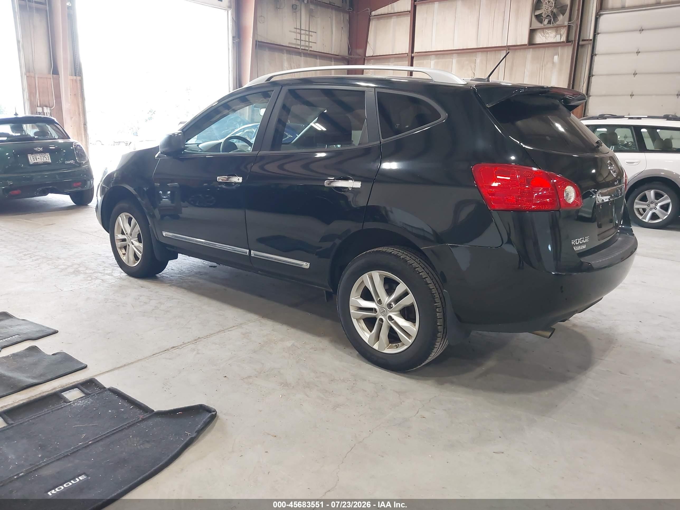2015 Nissan Rogue Select S Black vin: JN8AS5MV9FW765445
