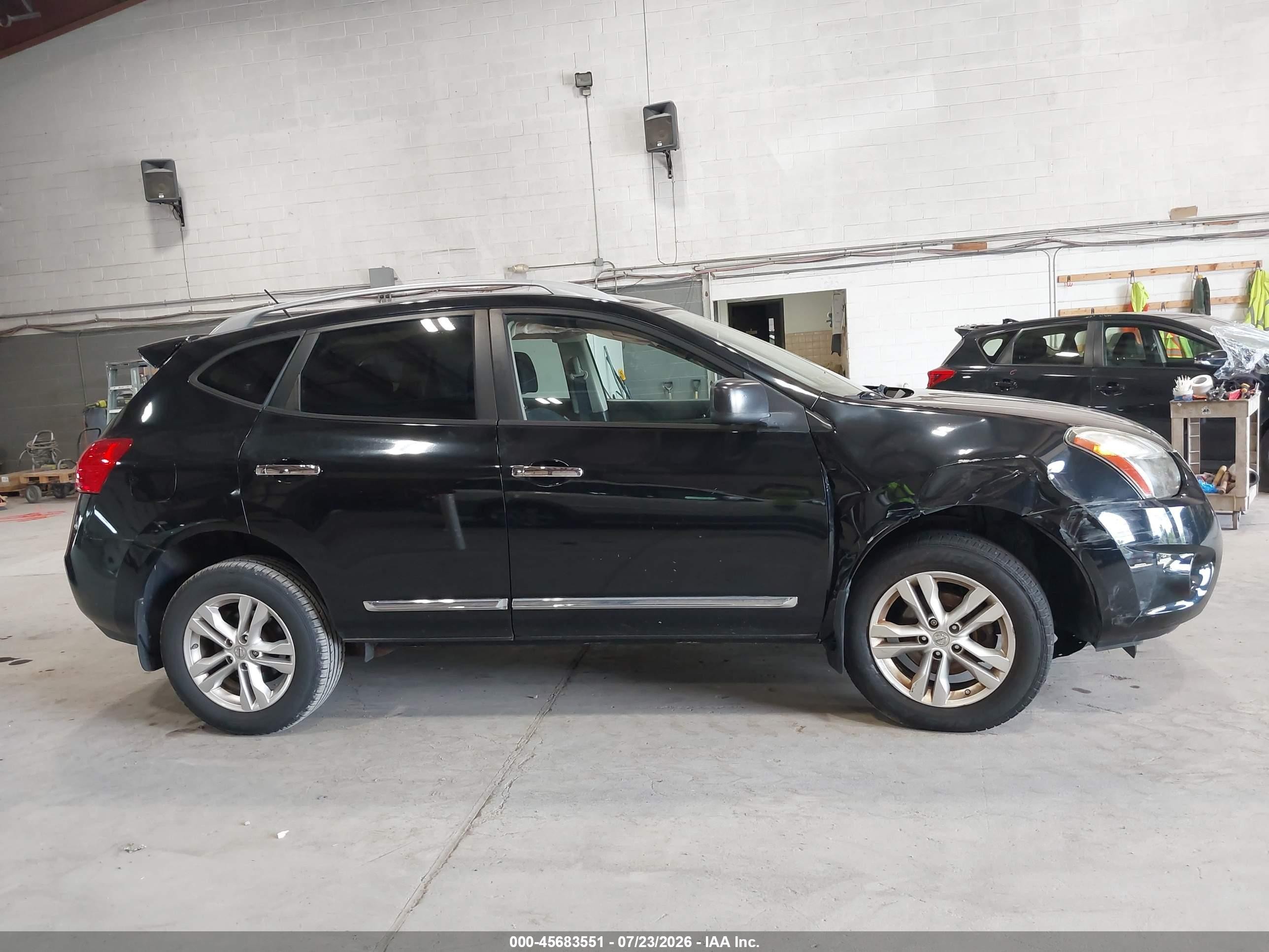 2015 Nissan Rogue Select S Black vin: JN8AS5MV9FW765445