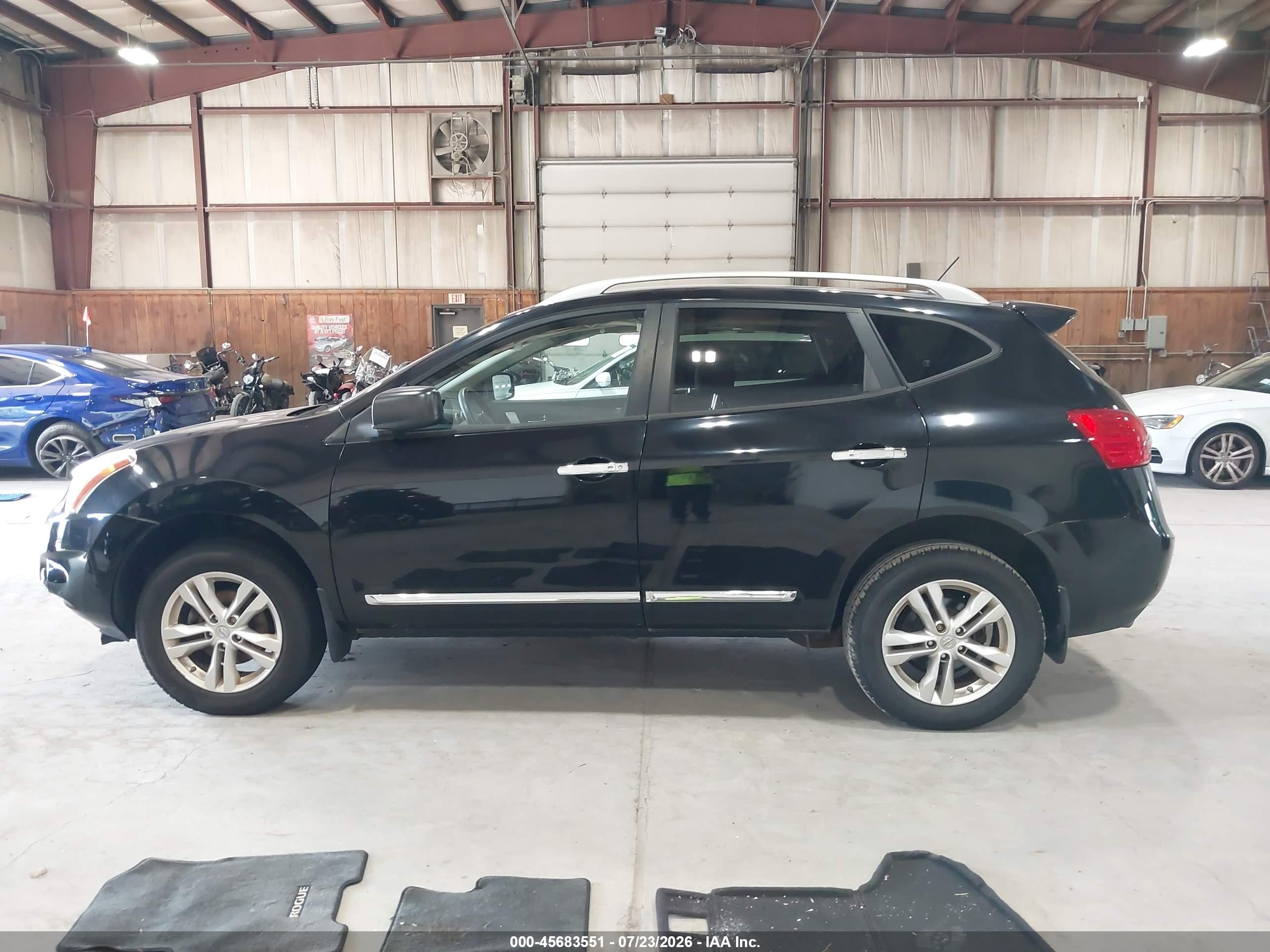 2015 Nissan Rogue Select S Black vin: JN8AS5MV9FW765445