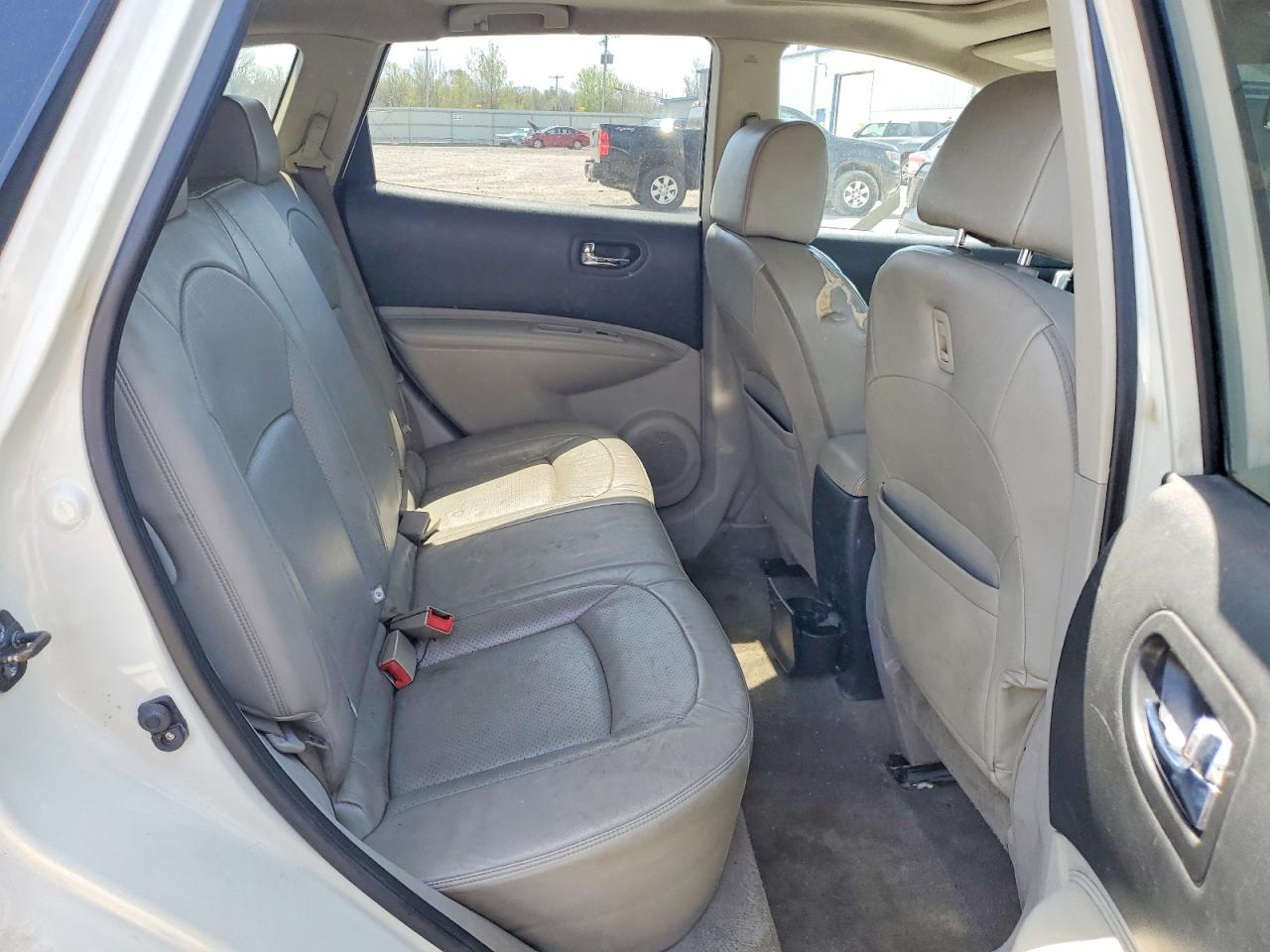 2010 Nissan Rogue S White vin: JN8AS5MVXAW101678
