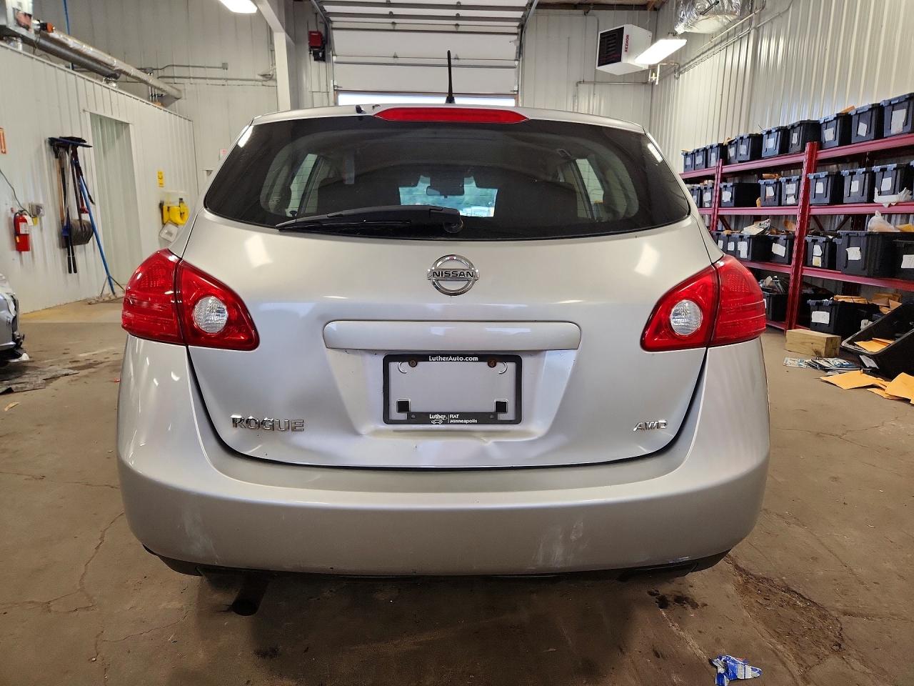 2010 Nissan Rogue S Silver vin: JN8AS5MVXAW118870