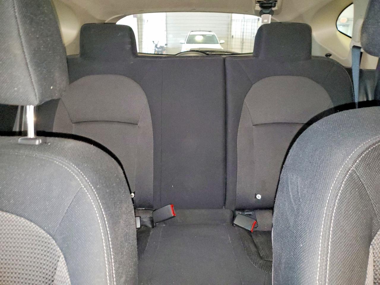 2010 Nissan Rogue S Red vin: JN8AS5MVXAW137404