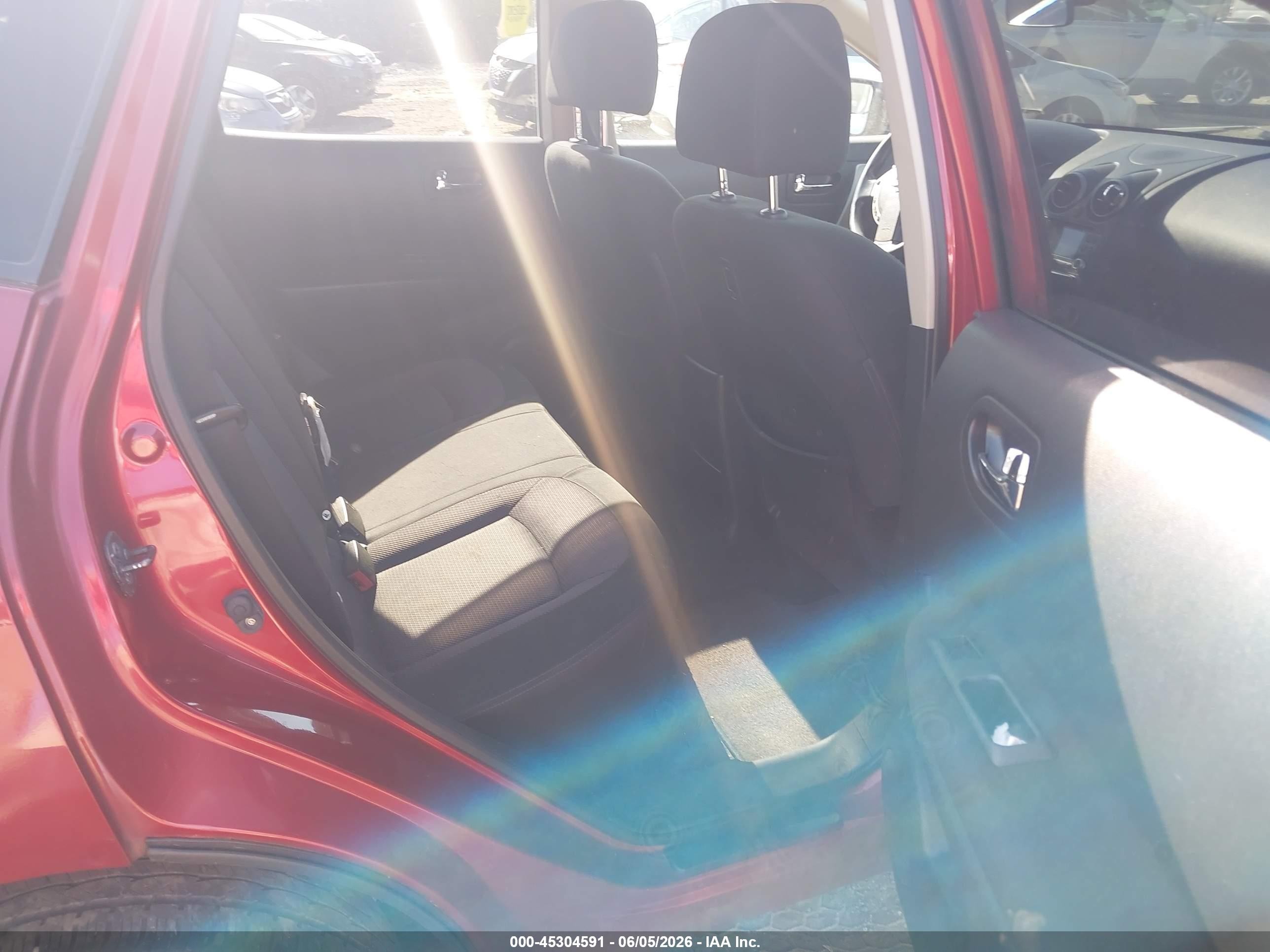 2011 Nissan Rogue Sv Red vin: JN8AS5MVXBW279060