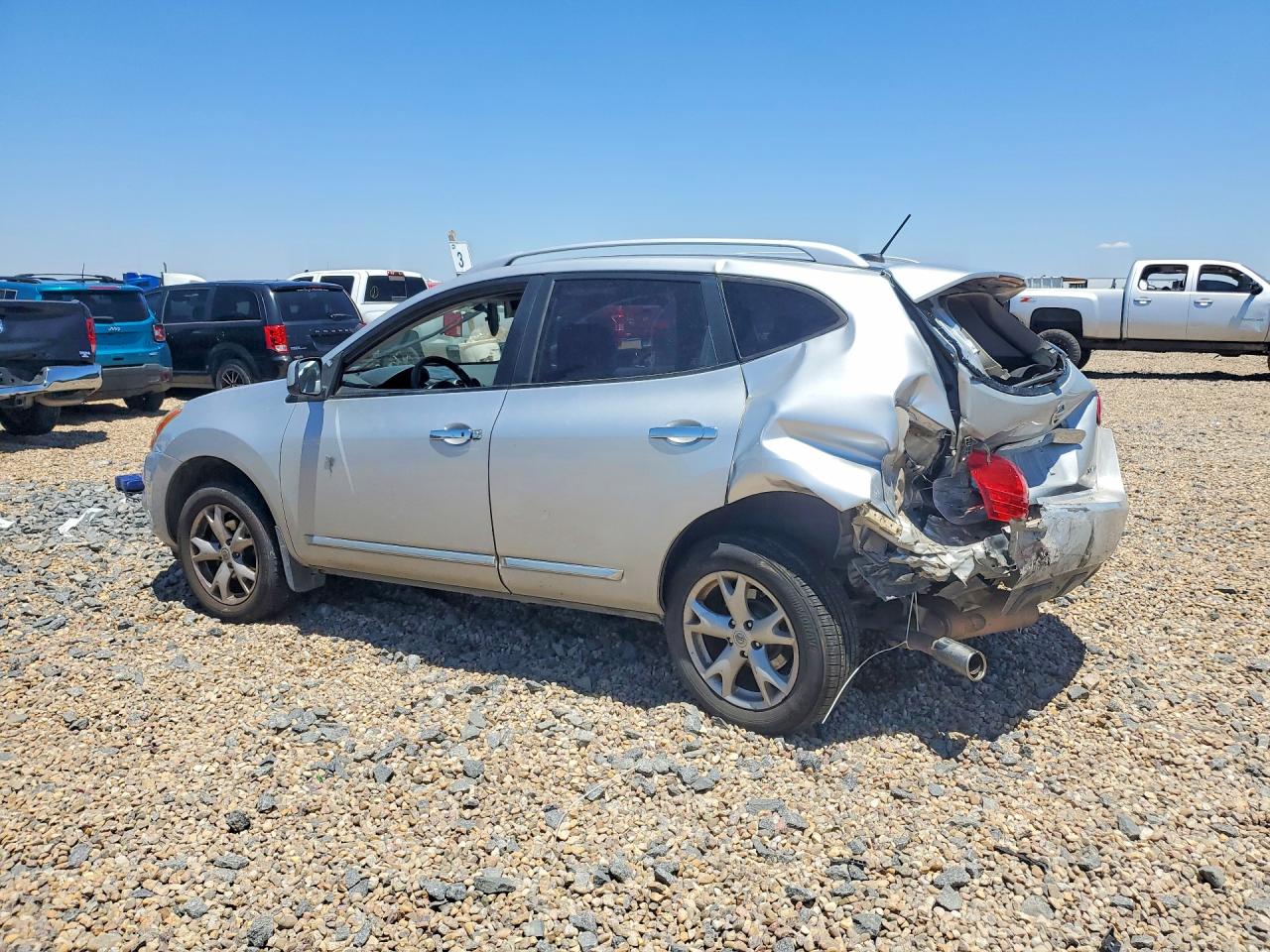 2011 Nissan Rogue S Silver vin: JN8AS5MVXBW279768