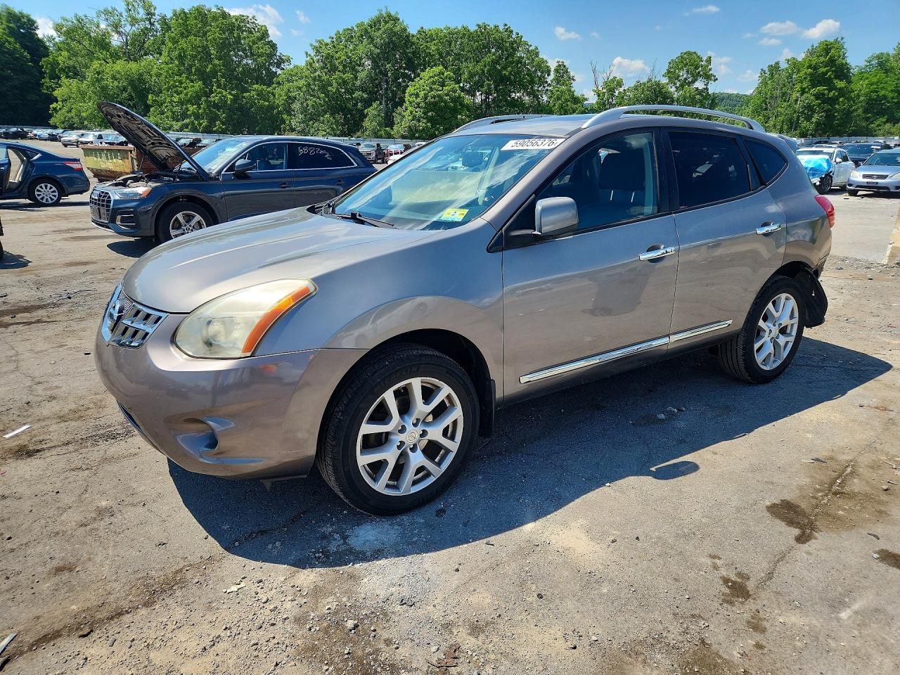2011 Nissan Rogue S Silver vin: JN8AS5MVXBW281729