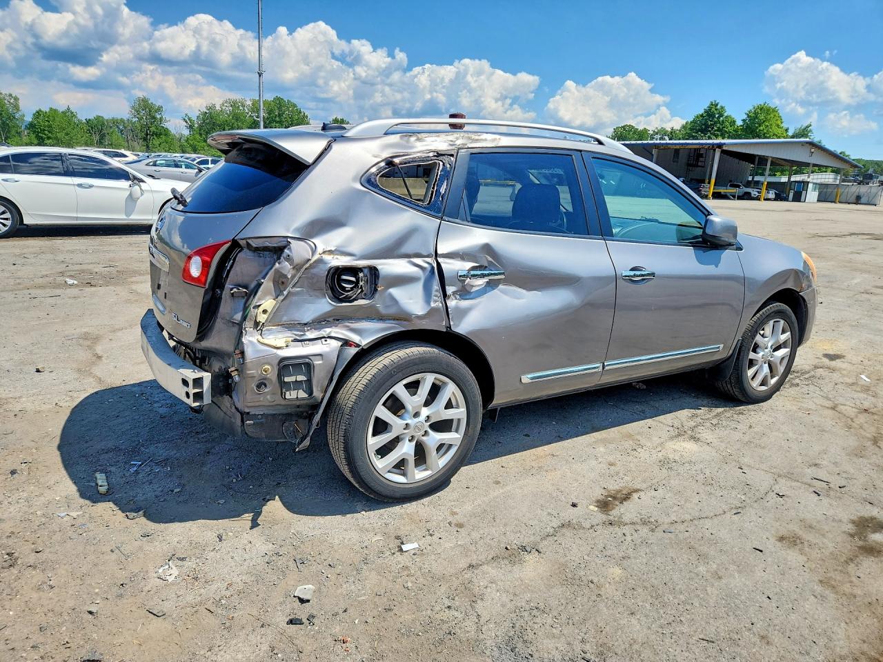 2011 Nissan Rogue S Silver vin: JN8AS5MVXBW281729