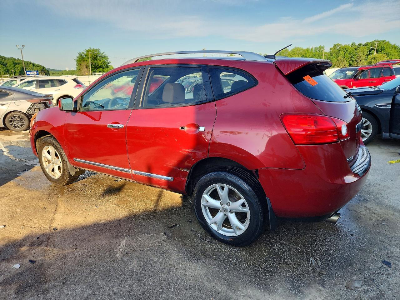 2011 Nissan Rogue S/sv/krom Red vin: JN8AS5MVXBW306595