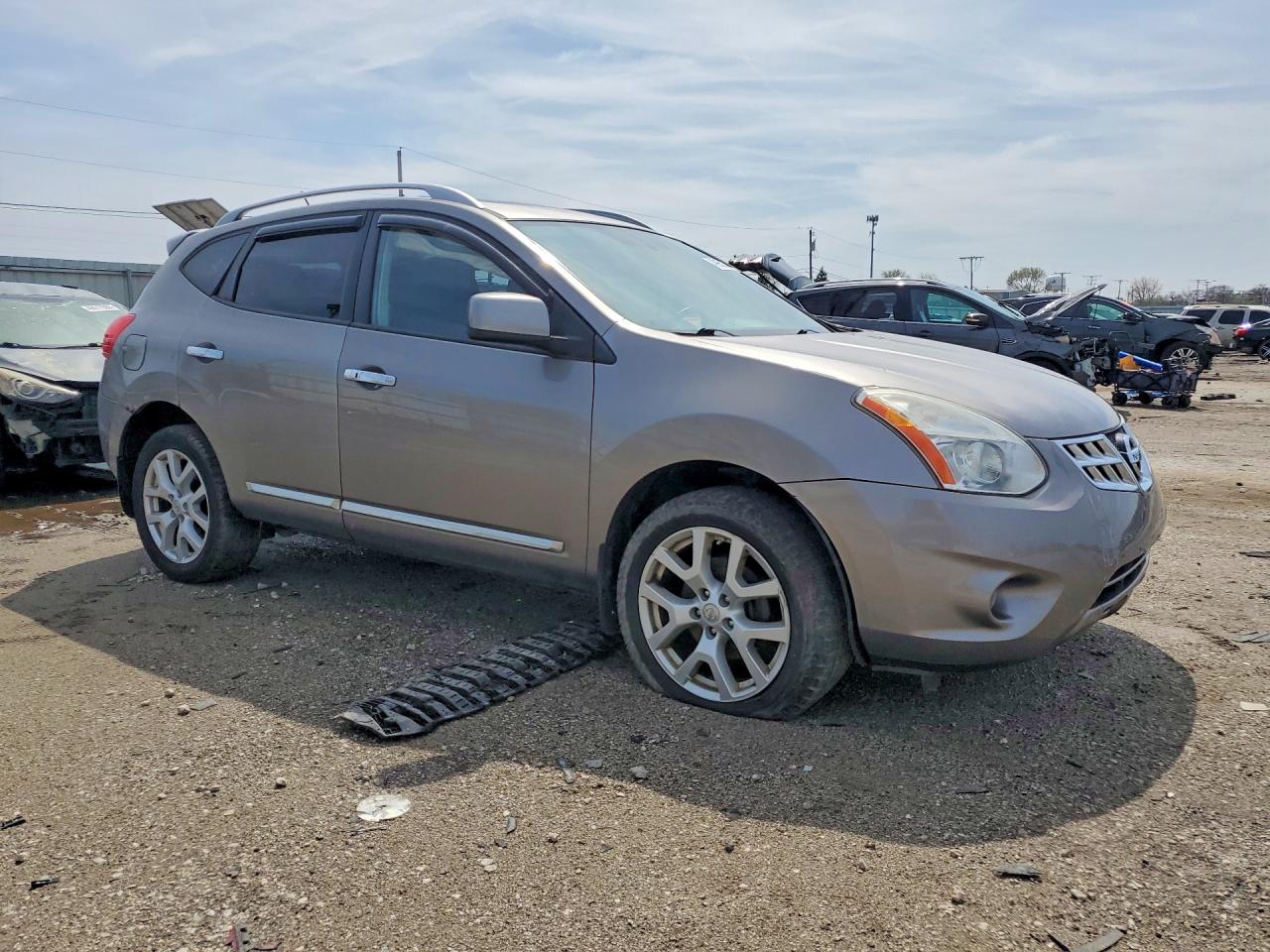 2011 Nissan Rogue S Gray vin: JN8AS5MVXBW660455