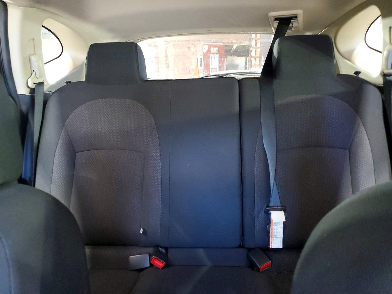2011 Nissan Rogue S Silver vin: JN8AS5MVXBW665476