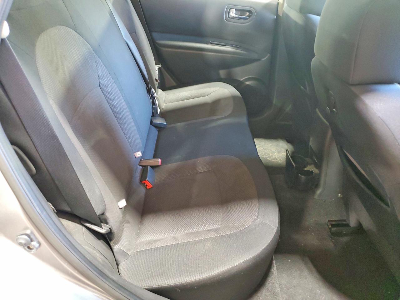 2011 Nissan Rogue S Silver vin: JN8AS5MVXBW665476