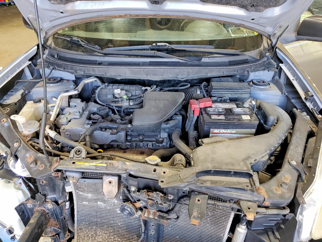 2011 Nissan Rogue S Silver vin: JN8AS5MVXBW665476