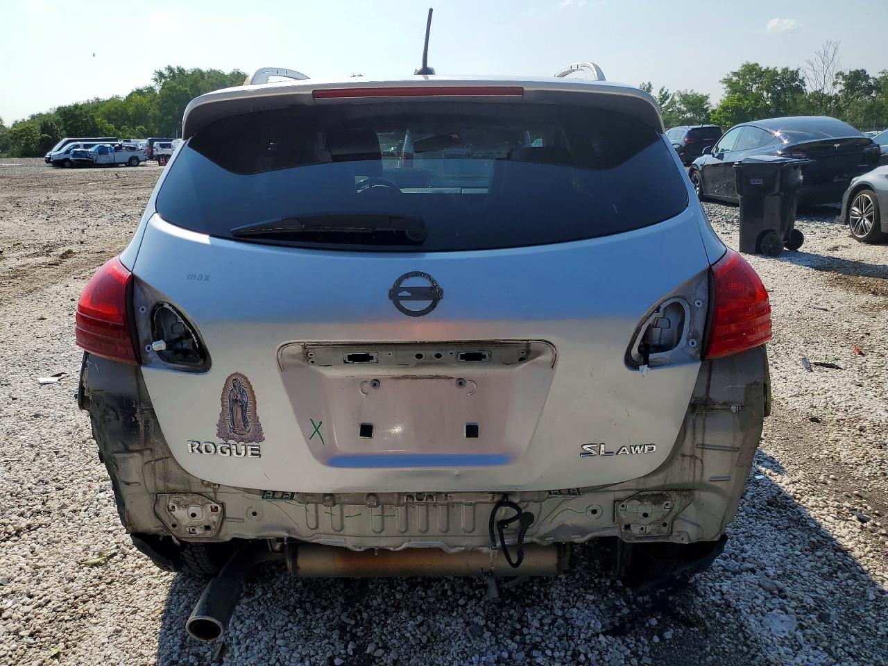 2011 Nissan Rogue S Silver vin: JN8AS5MVXBW669026