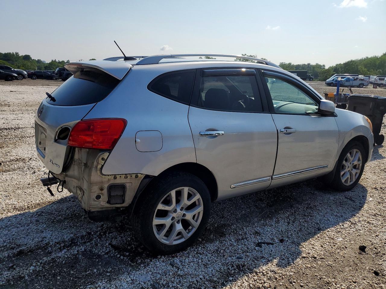 2011 Nissan Rogue S Silver vin: JN8AS5MVXBW669026