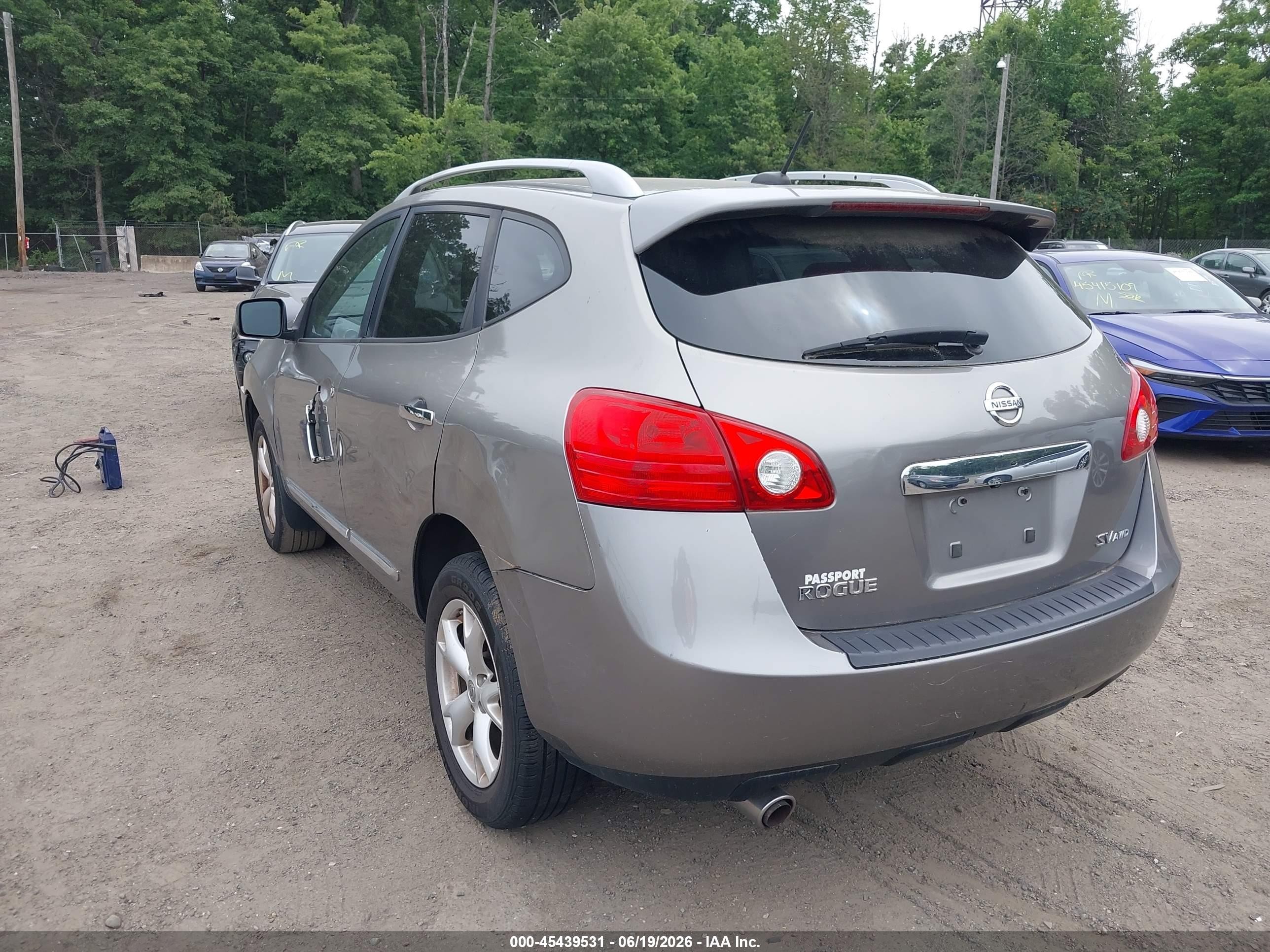 2011 Nissan Rogue Sv Gray vin: JN8AS5MVXBW689535