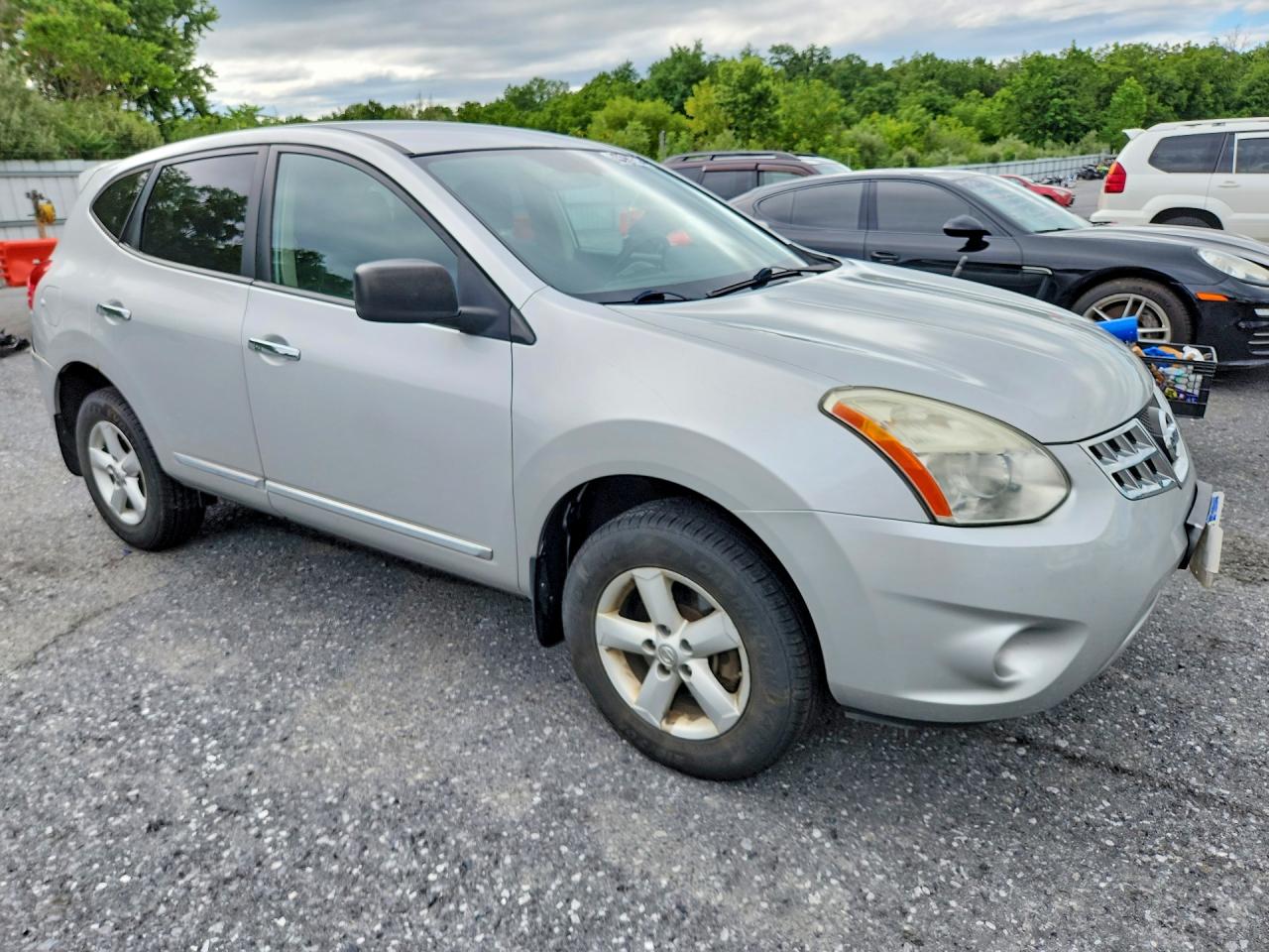 2012 Nissan Rogue S Silver vin: JN8AS5MVXCW350923