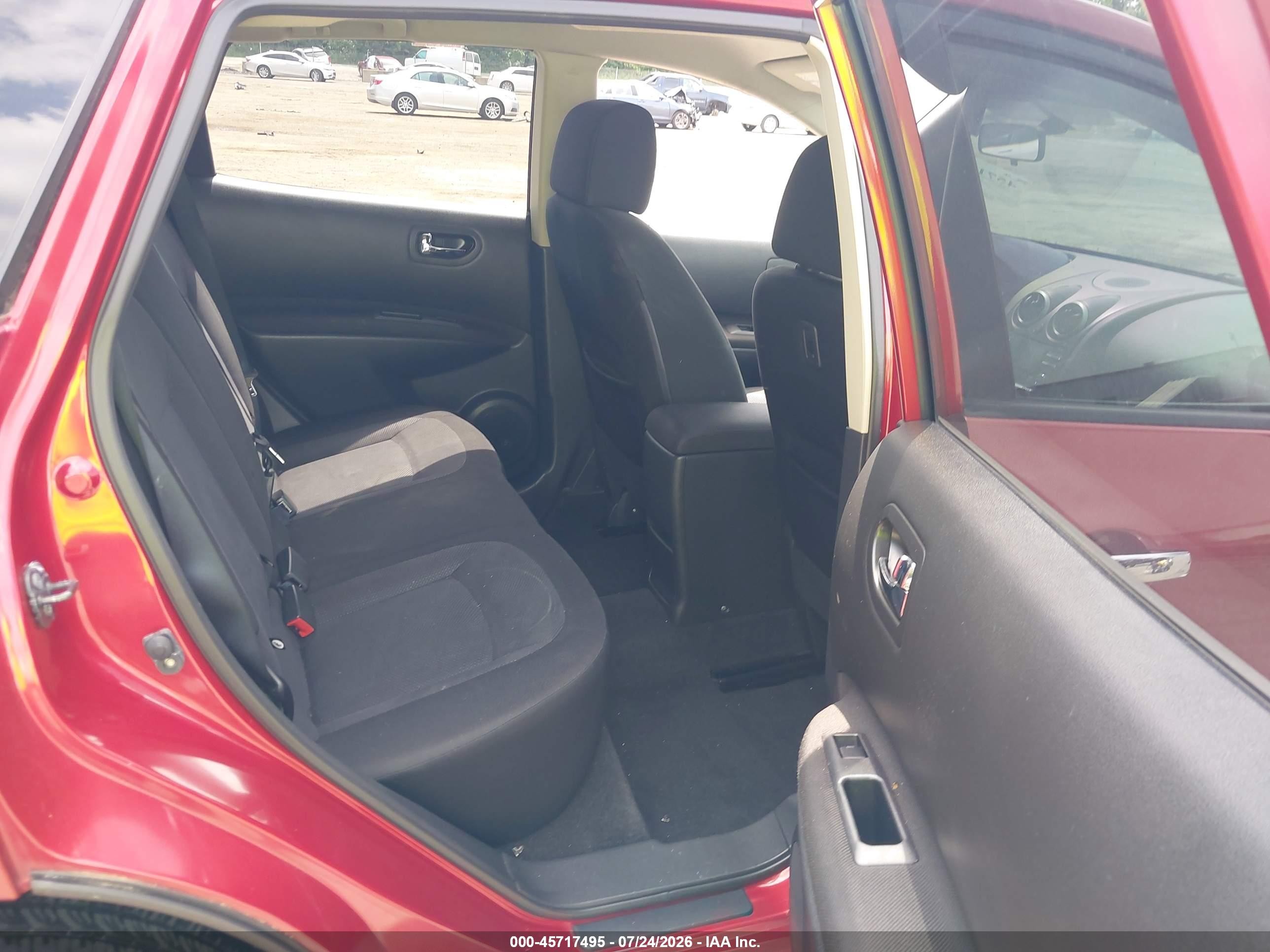 2012 Nissan Rogue S Red vin: JN8AS5MVXCW353837