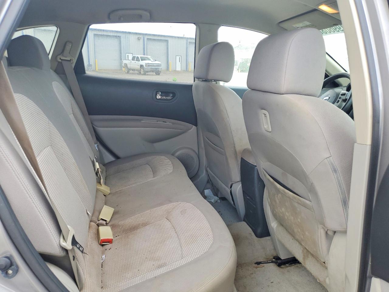 2012 Nissan Rogue S Silver vin: JN8AS5MVXCW384182