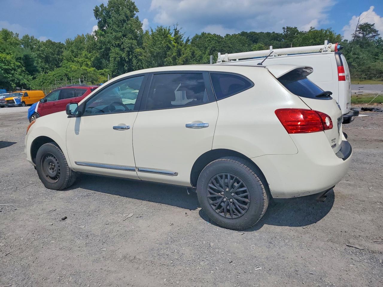 2012 Nissan Rogue S White vin: JN8AS5MVXCW420050