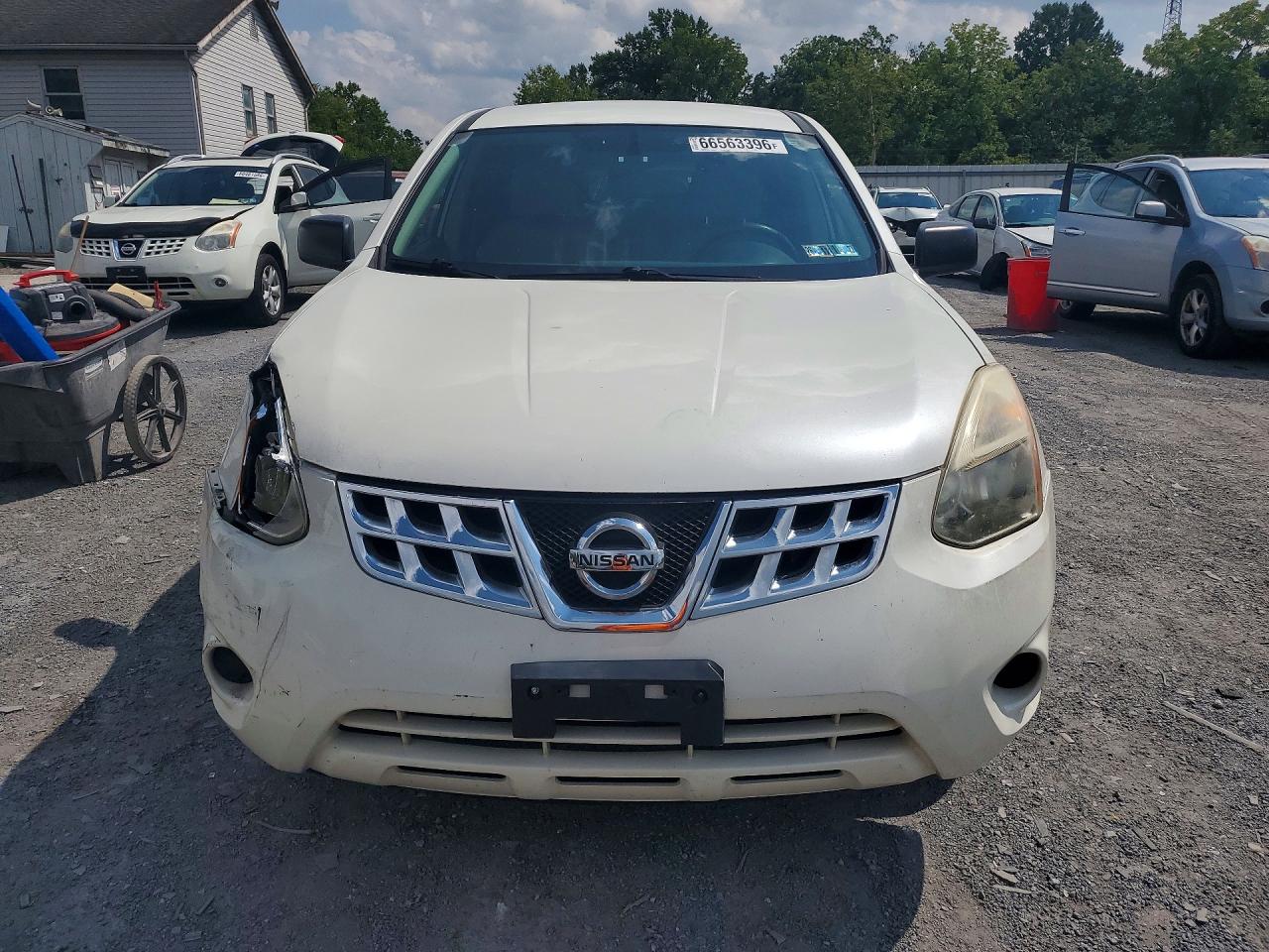 2012 Nissan Rogue S White vin: JN8AS5MVXCW420050