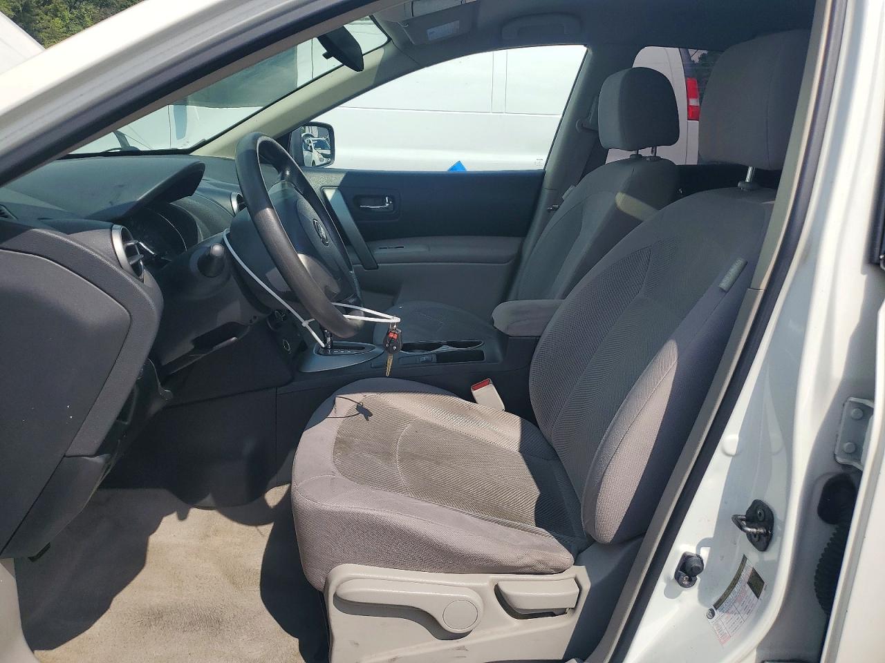 2012 Nissan Rogue S White vin: JN8AS5MVXCW420050